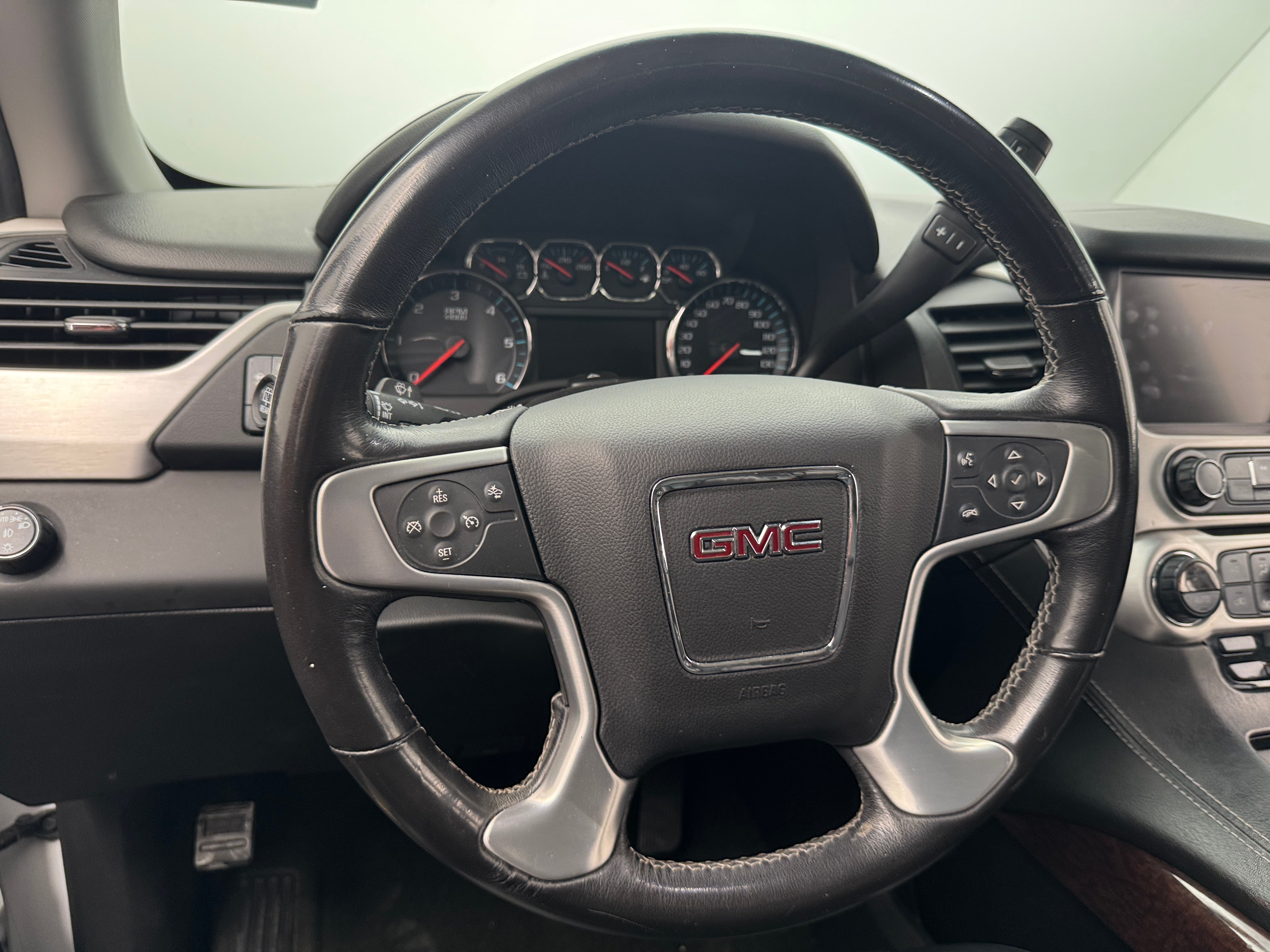 2018 GMC Yukon SLE 5