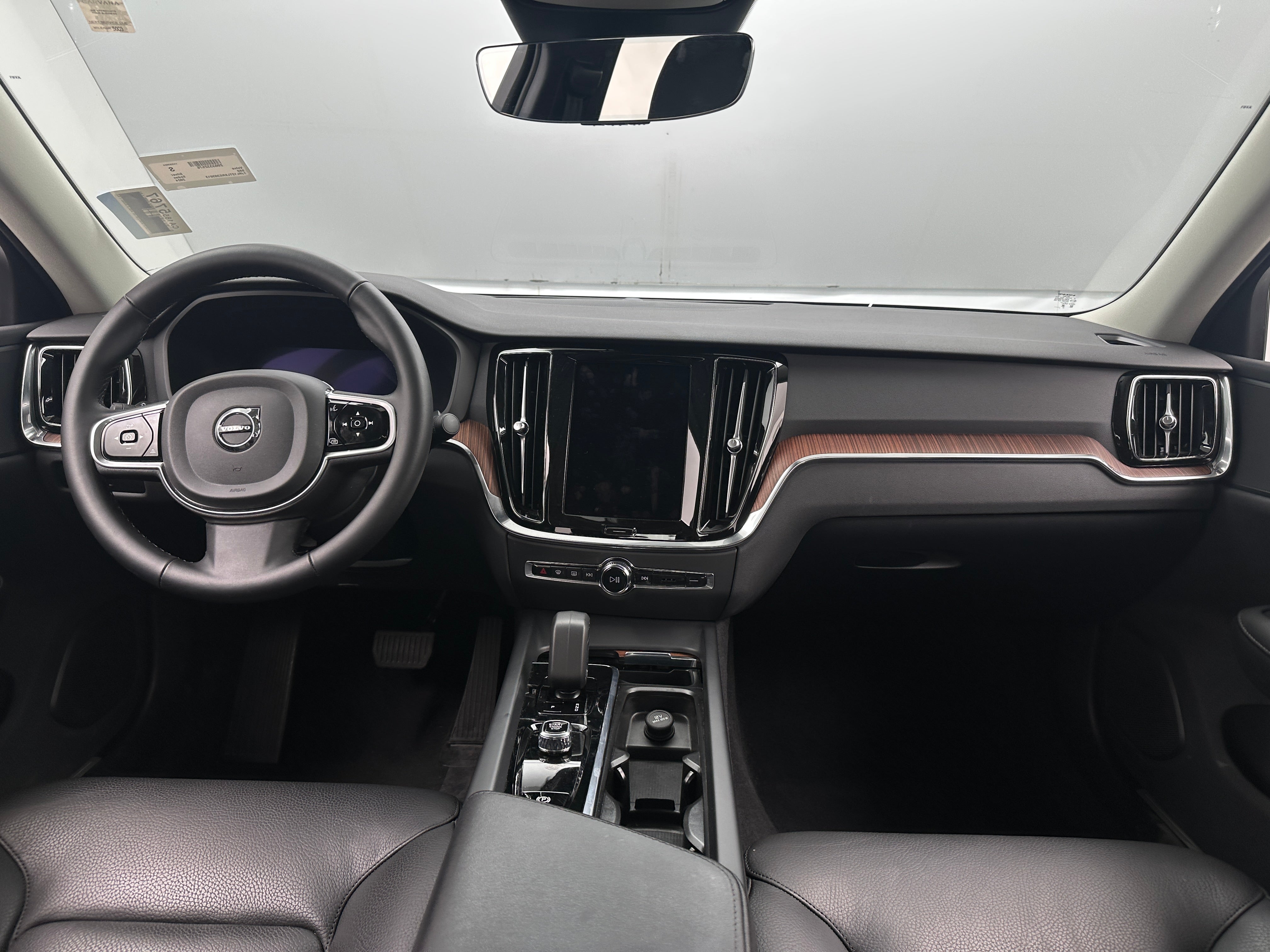 2024 Volvo S60 B5 Plus 2