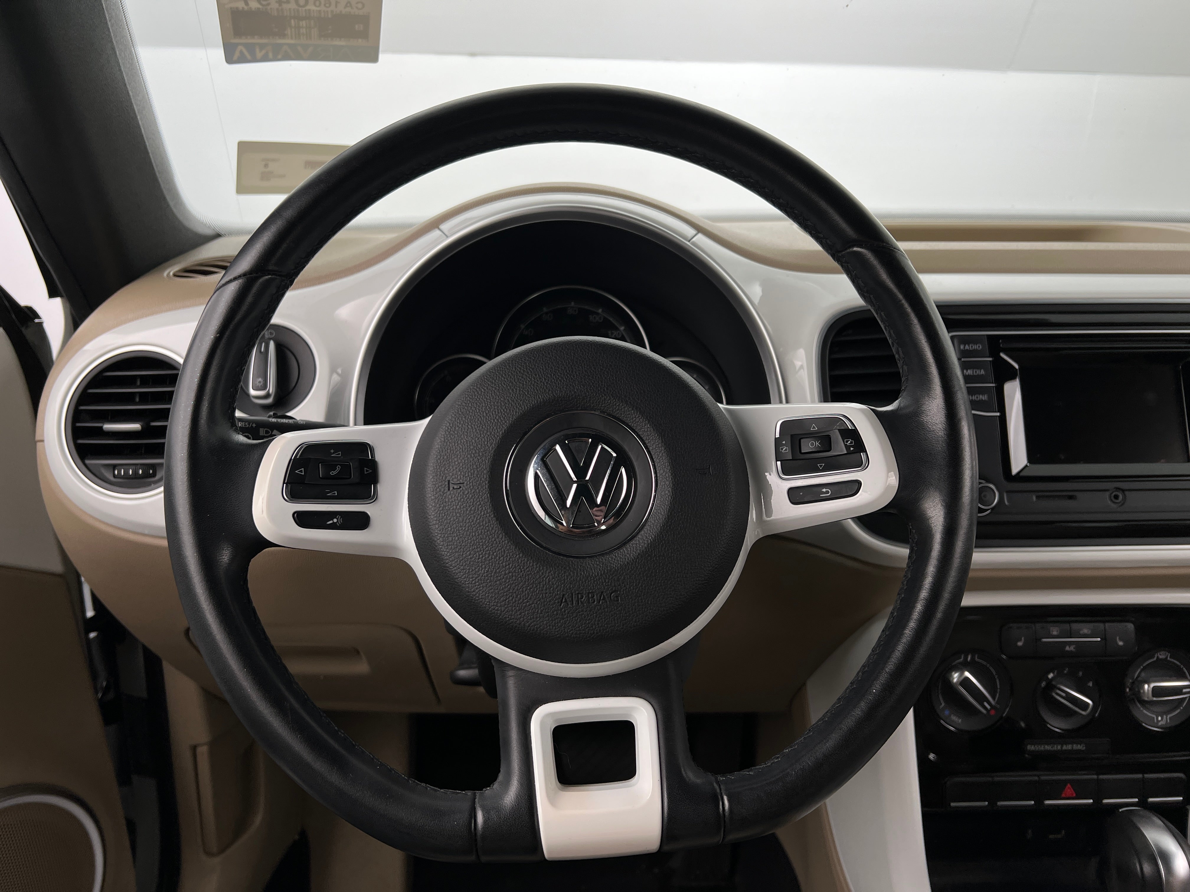 2019 Volkswagen Beetle S 4