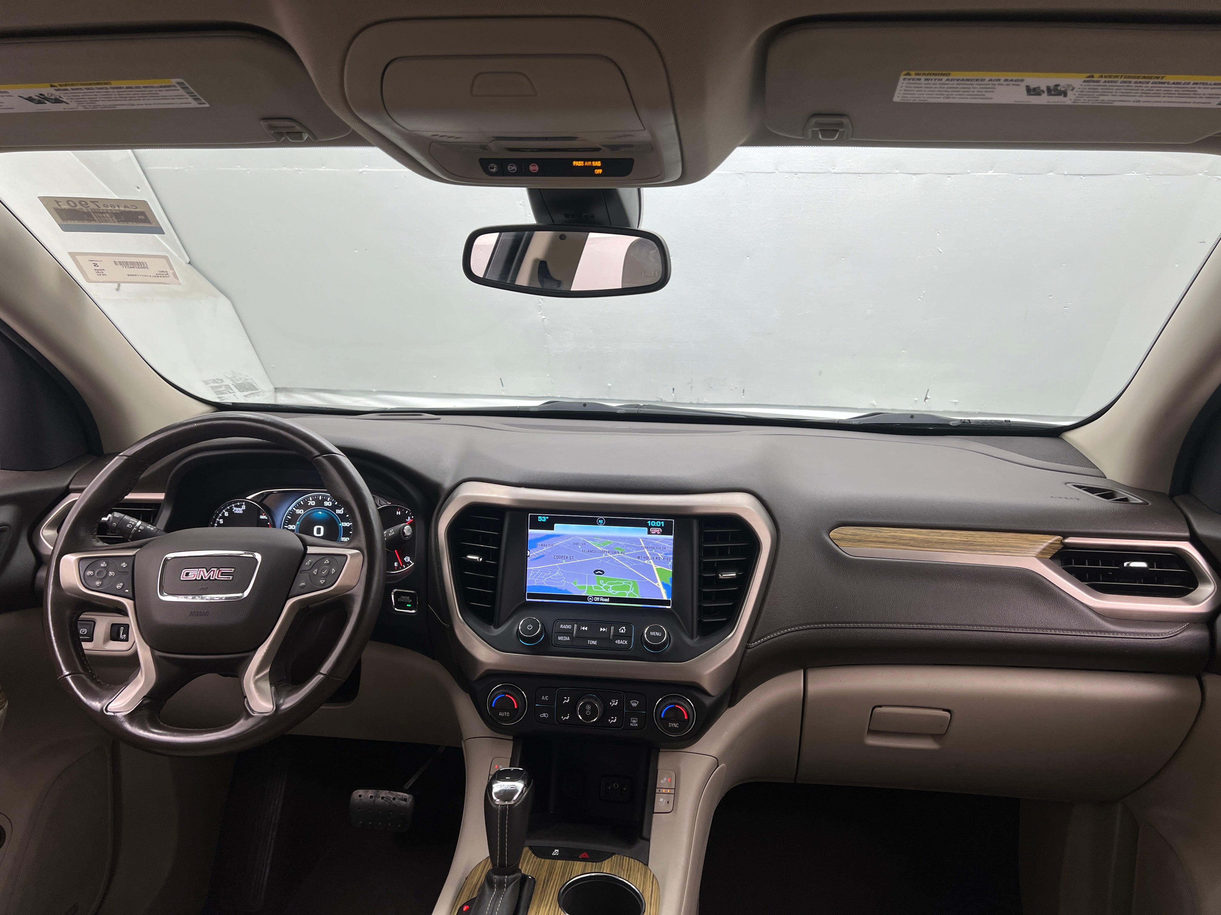 2019 GMC Acadia Denali 2