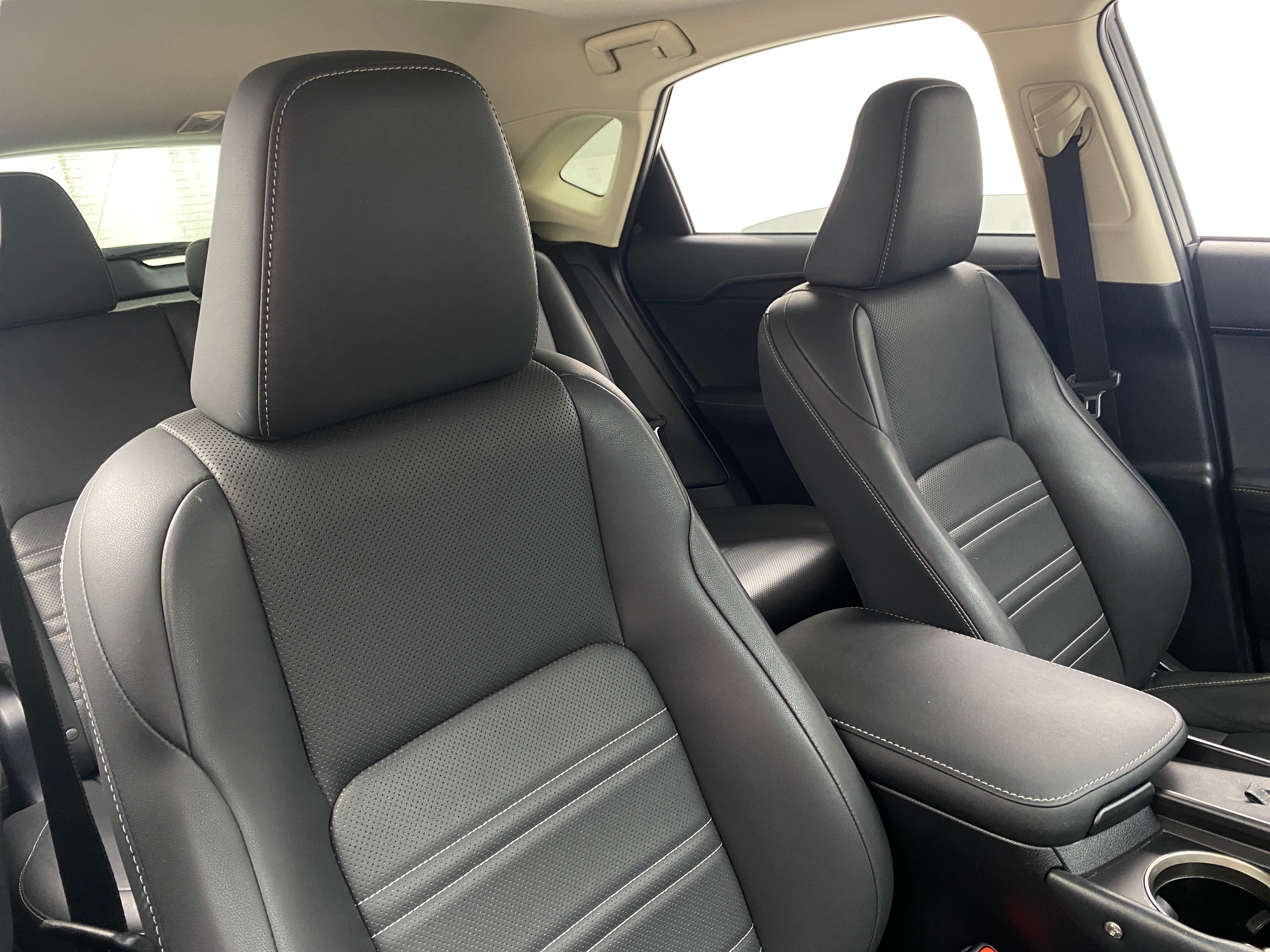 2016 Lexus NX 200t 2