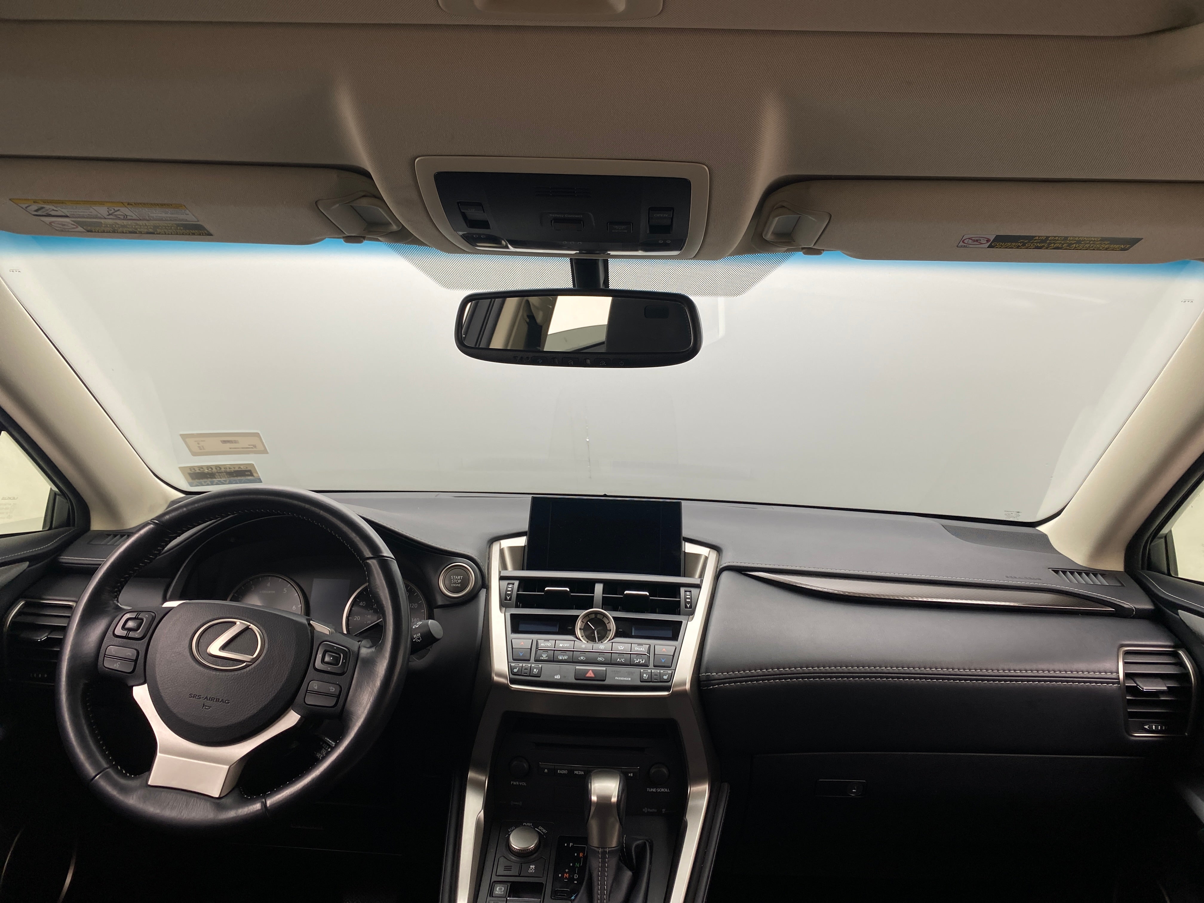 2016 Lexus NX 200t 3