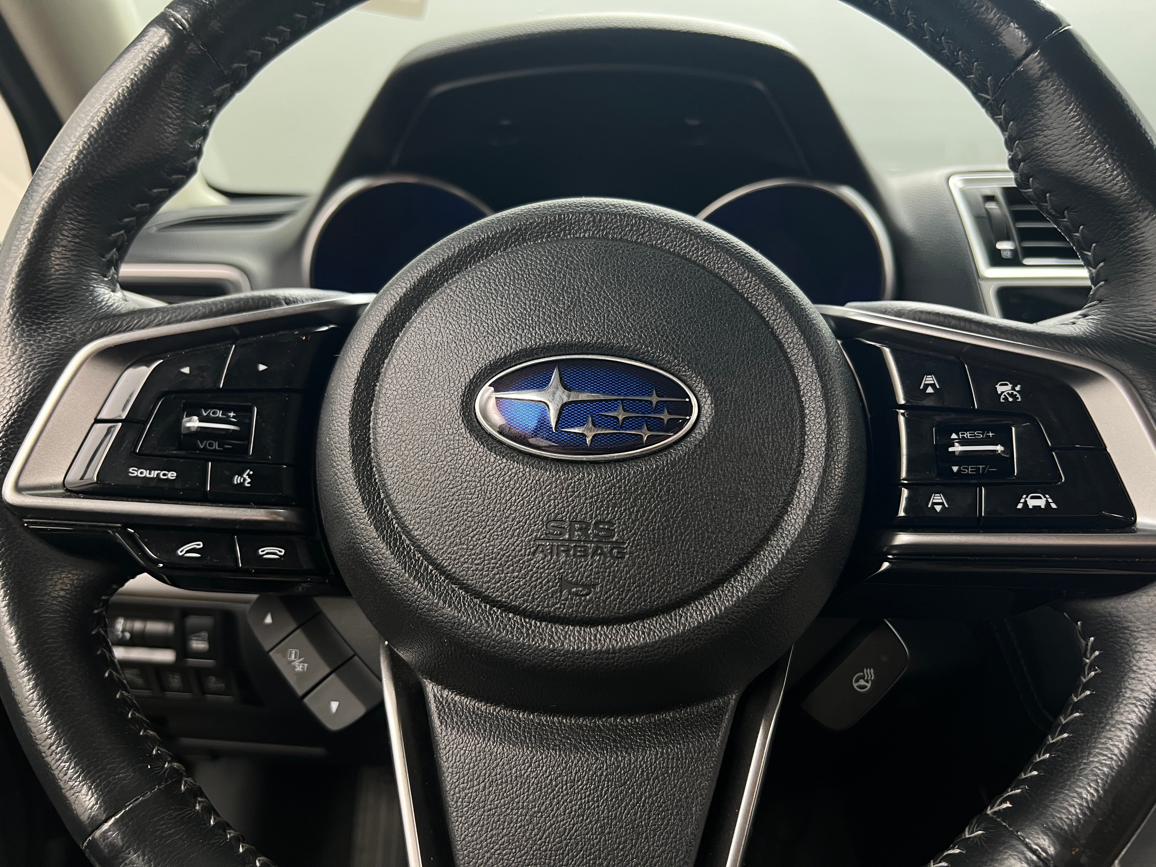 2019 Subaru Outback 3.6R Touring 4