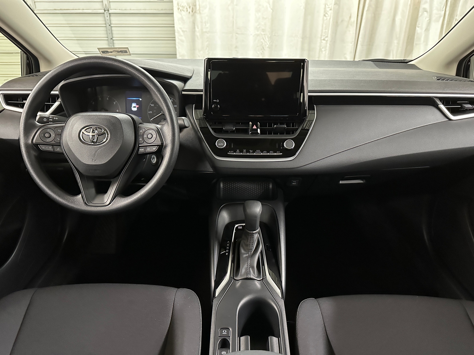 Thumbnail: 2024 Toyota Corolla - 3