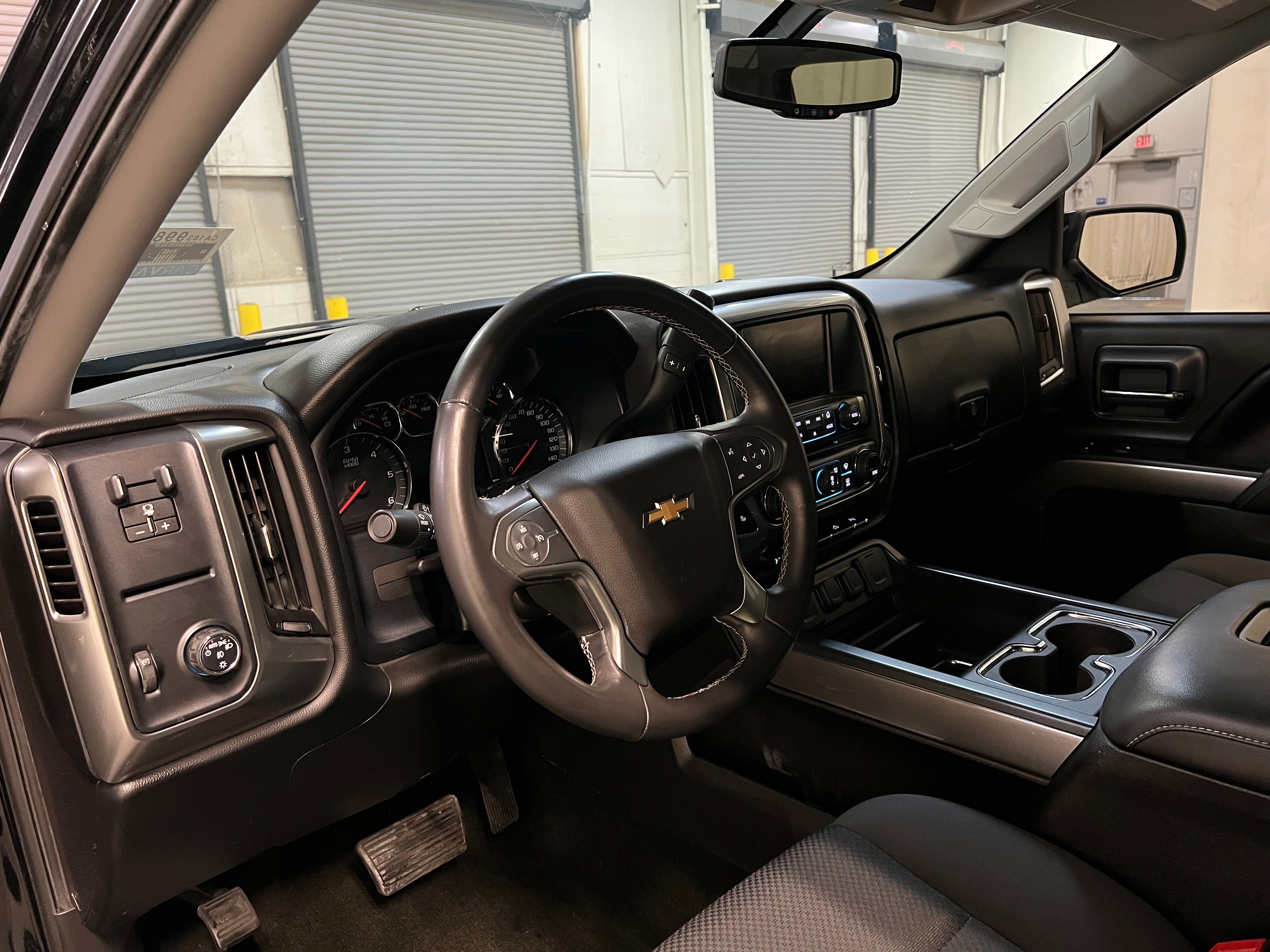 2017 Chevrolet Silverado 1500 LT 3