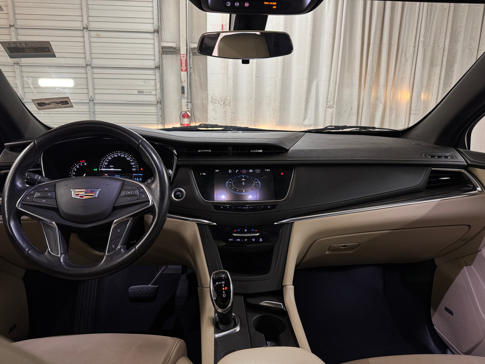 Thumbnail: 2018 Cadillac XT5 - 2