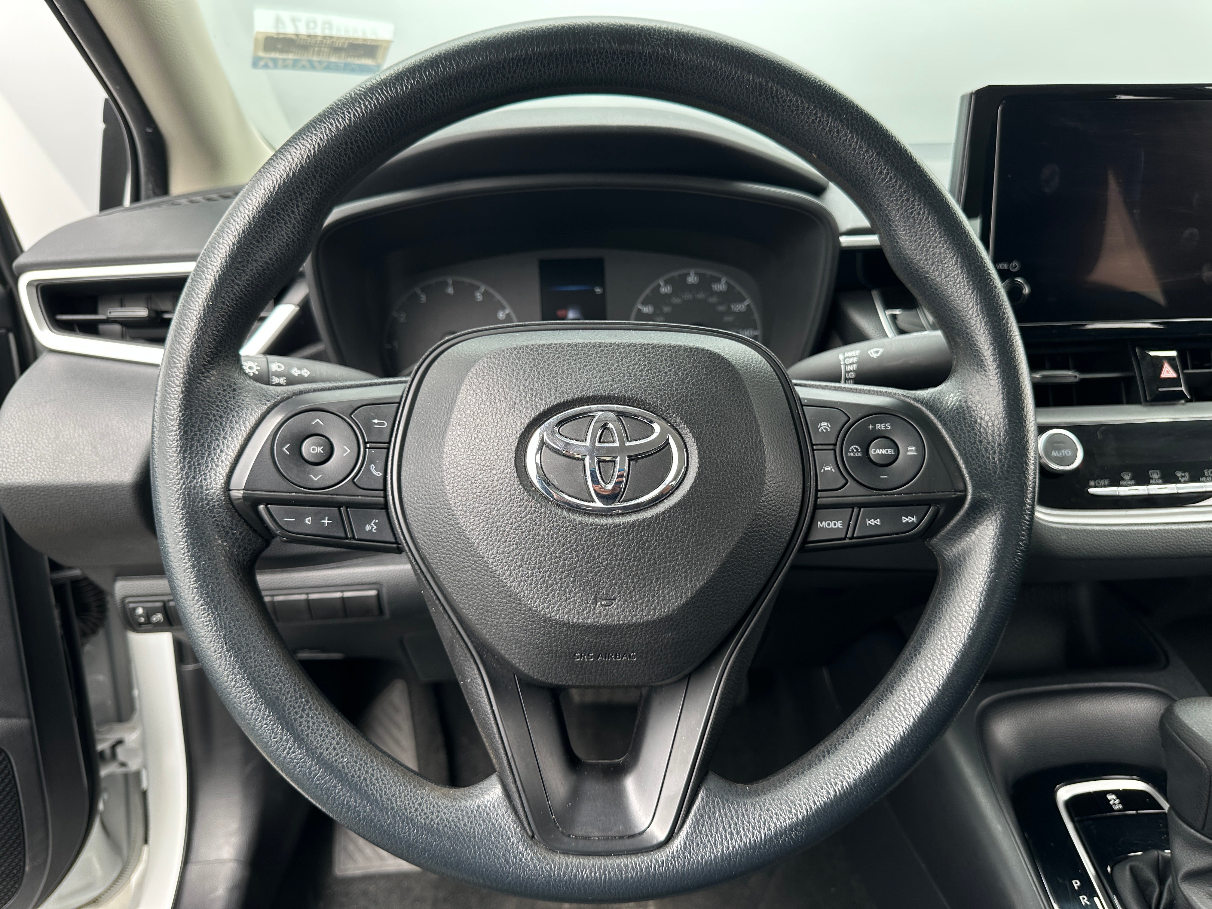 2023 Toyota Corolla LE 5