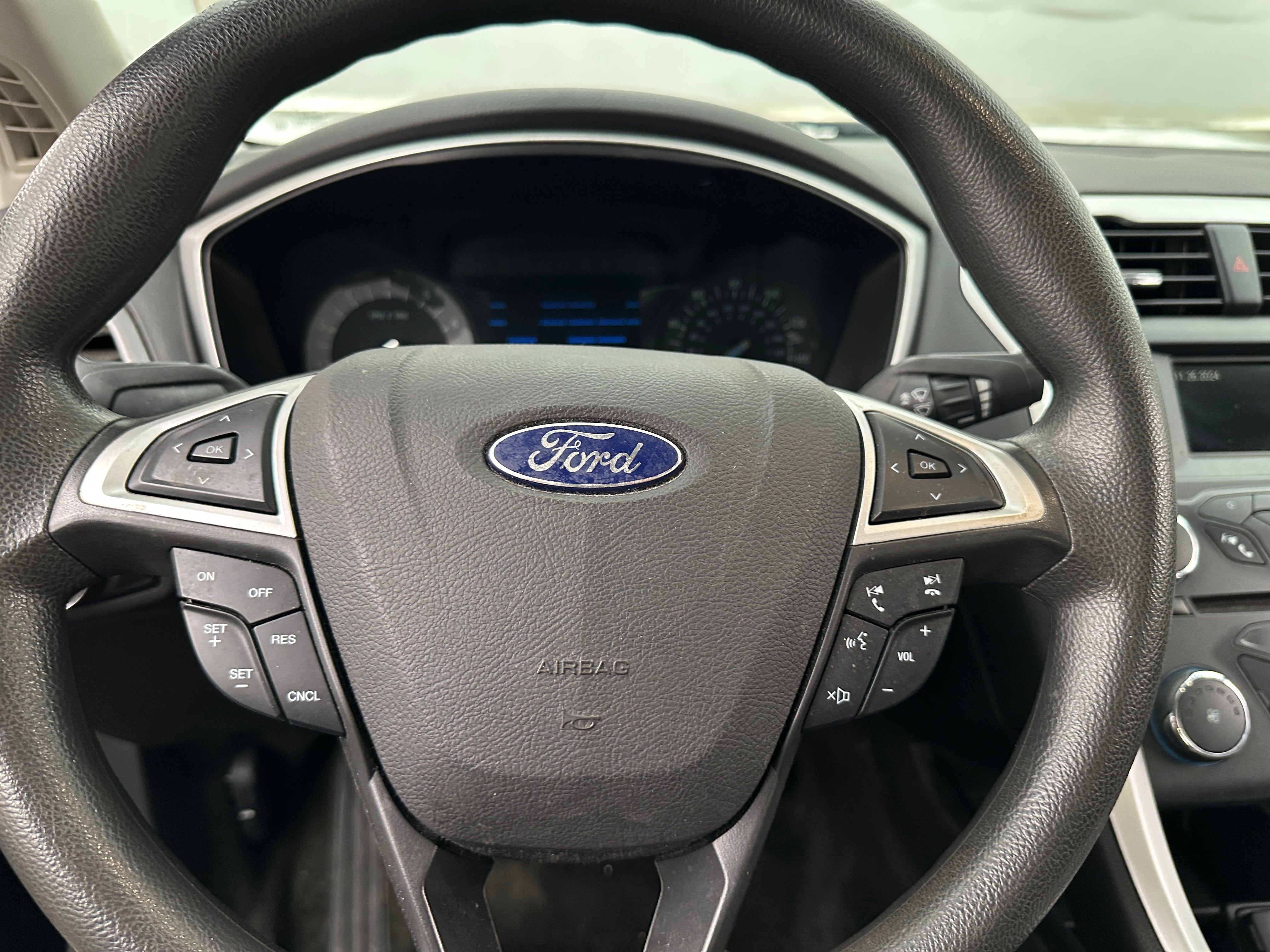 2016 Ford Fusion SE 5