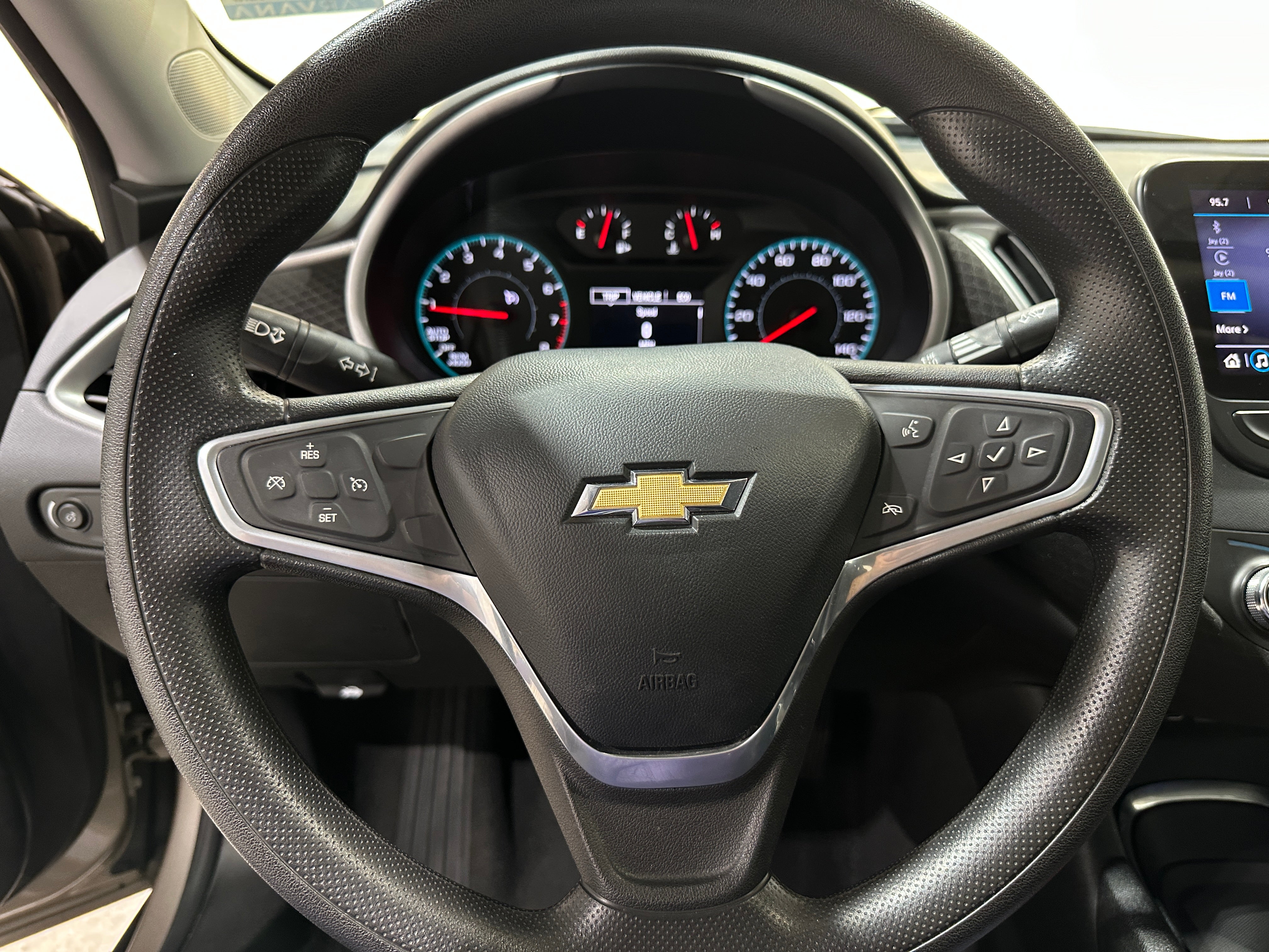 2022 Chevrolet Malibu LT 5