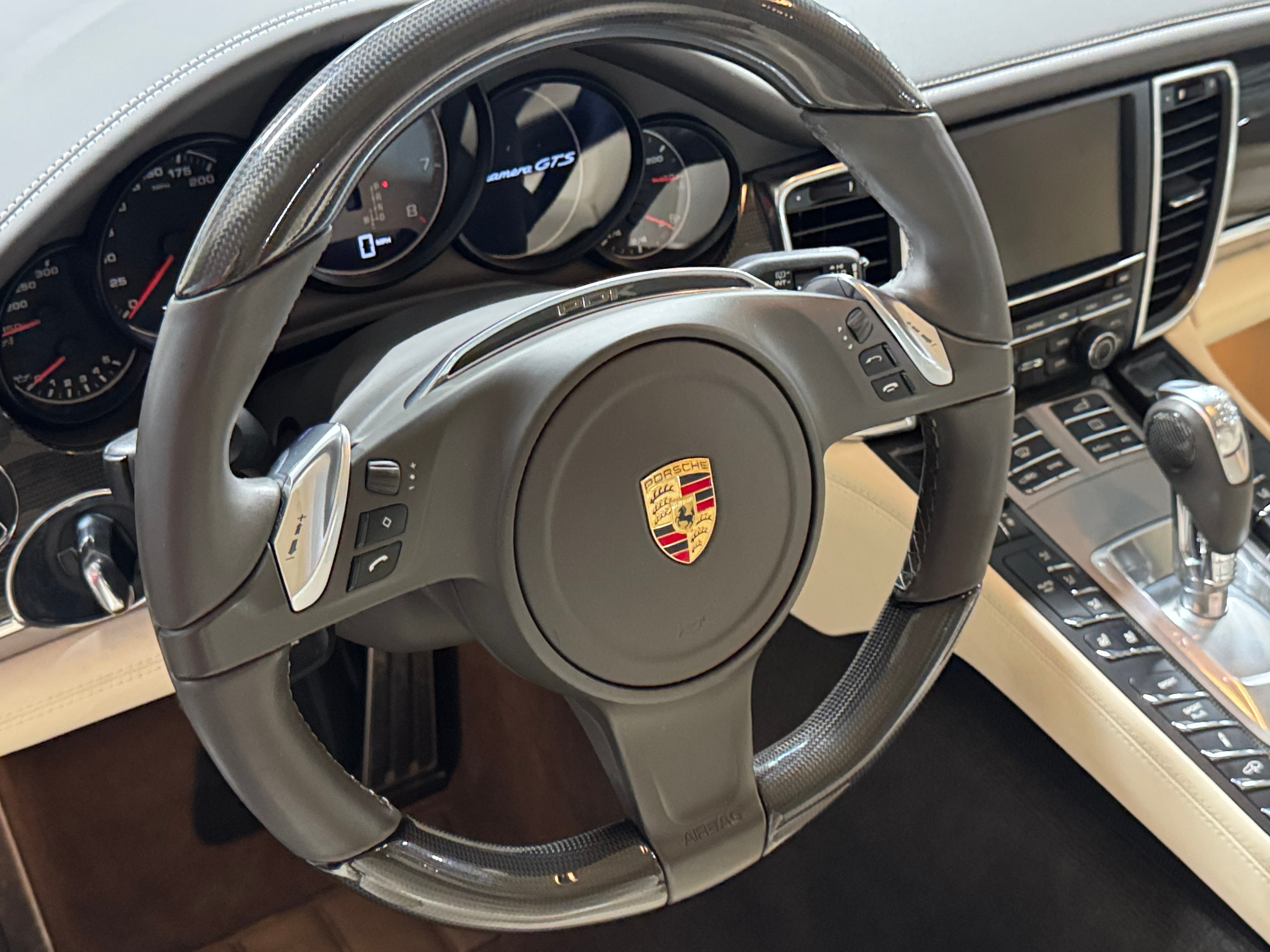 2014 Porsche Panamera GTS 5