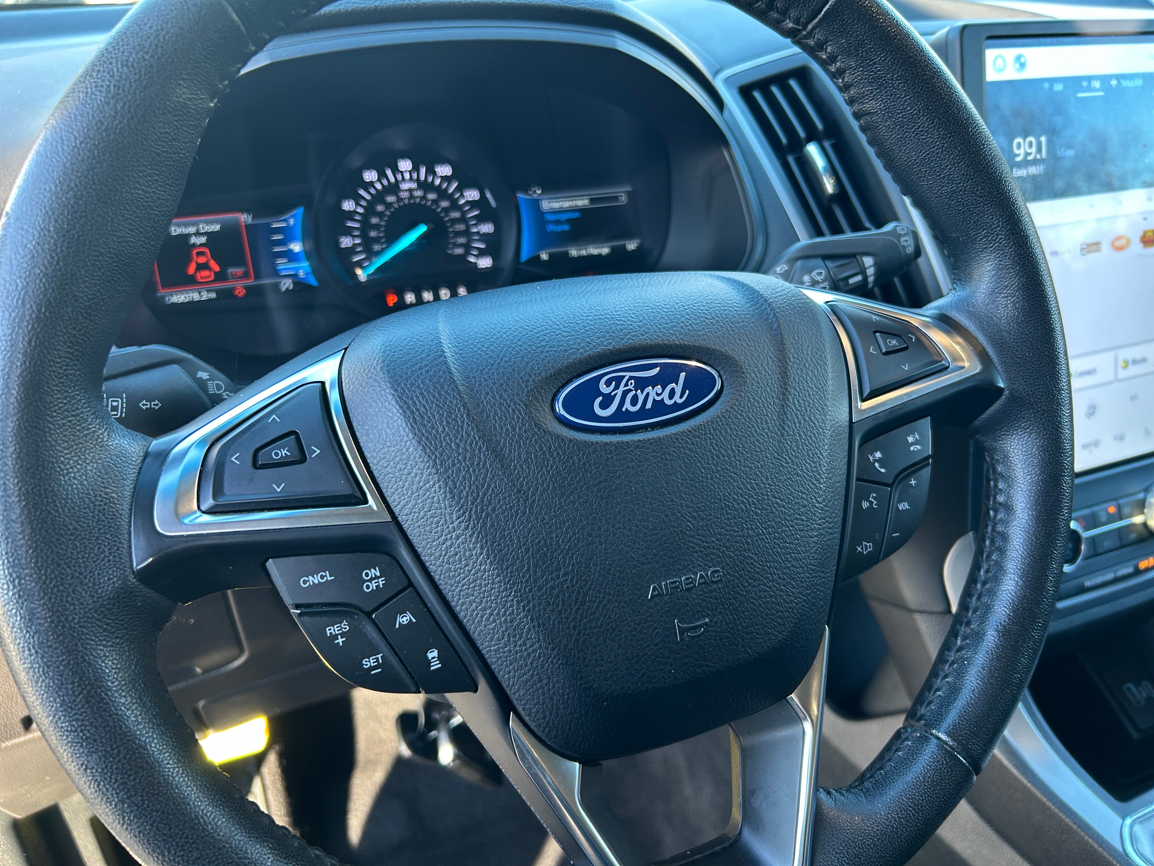 2022 Ford Edge SEL 5