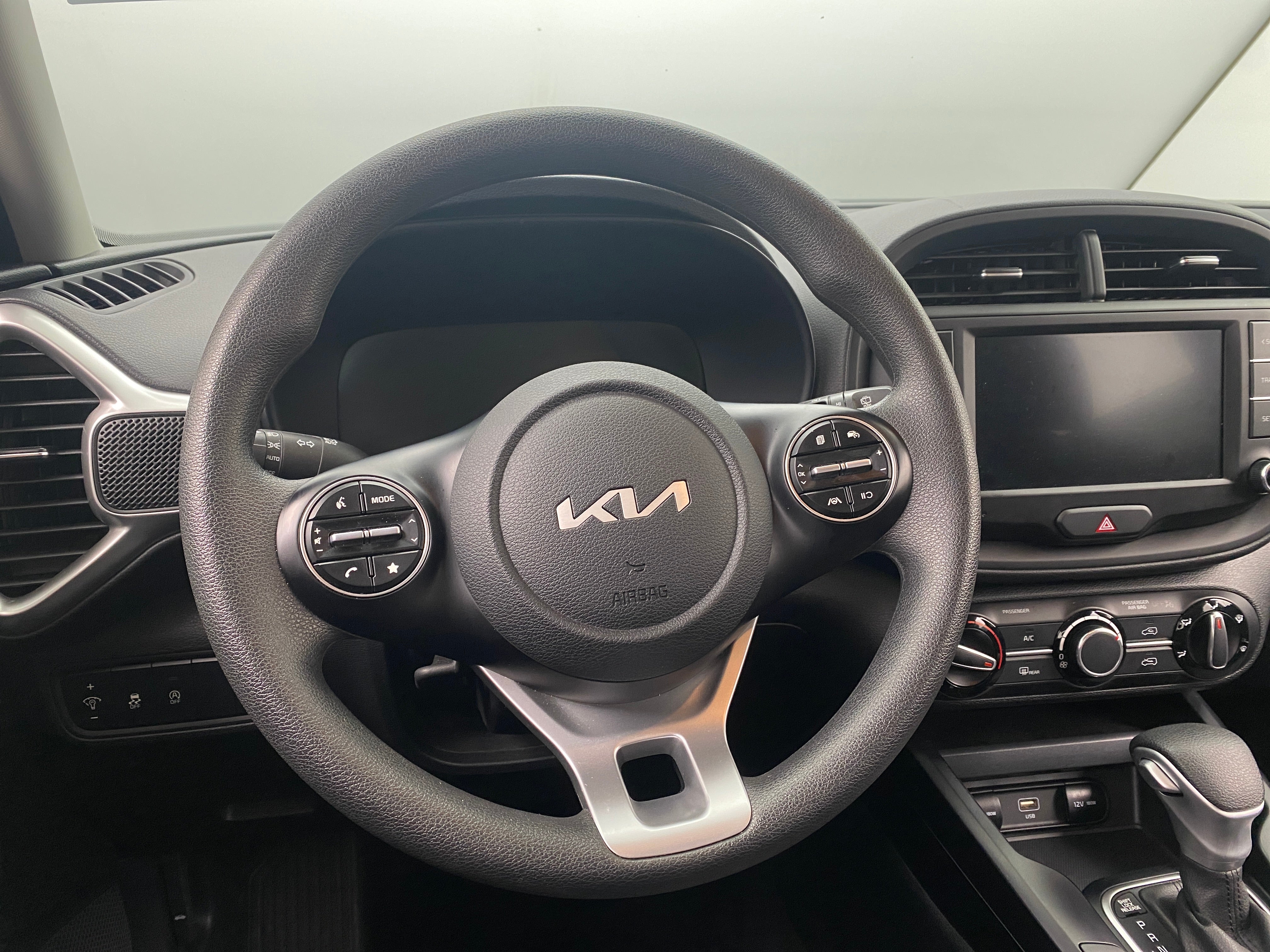 2024 Kia Soul LX 5