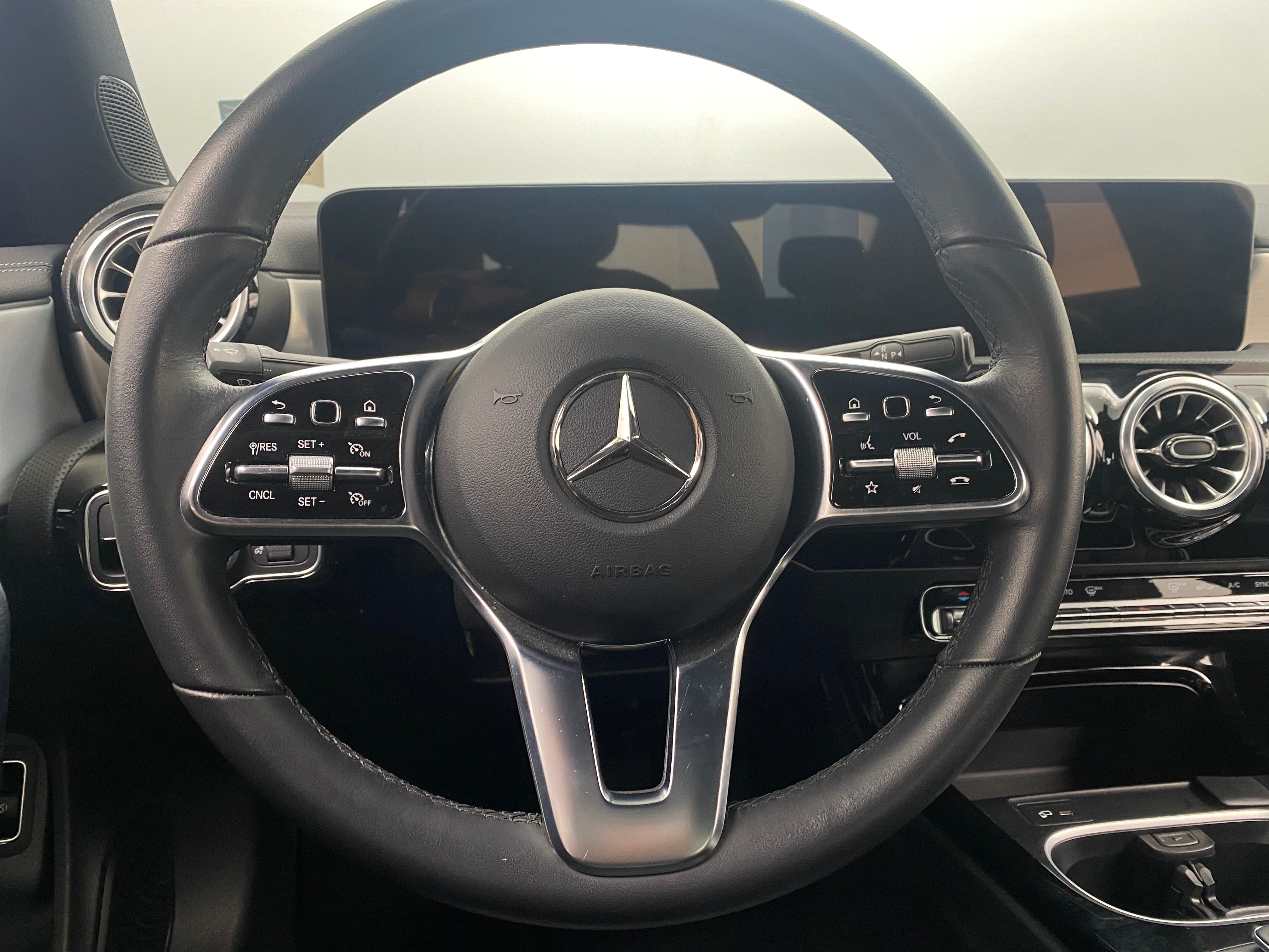 2023 Mercedes-Benz CLA 250 5