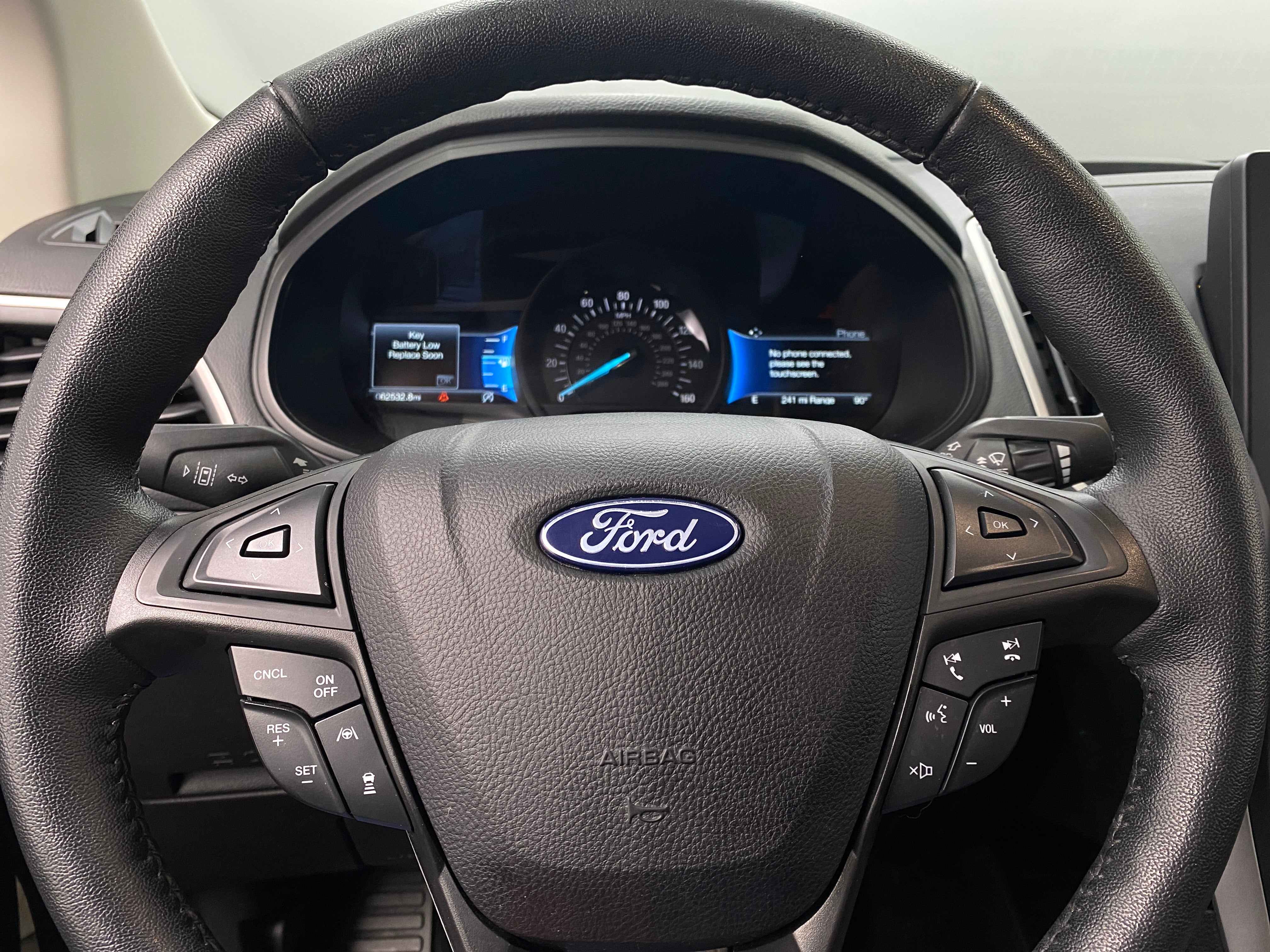 2022 Ford Edge SEL 5