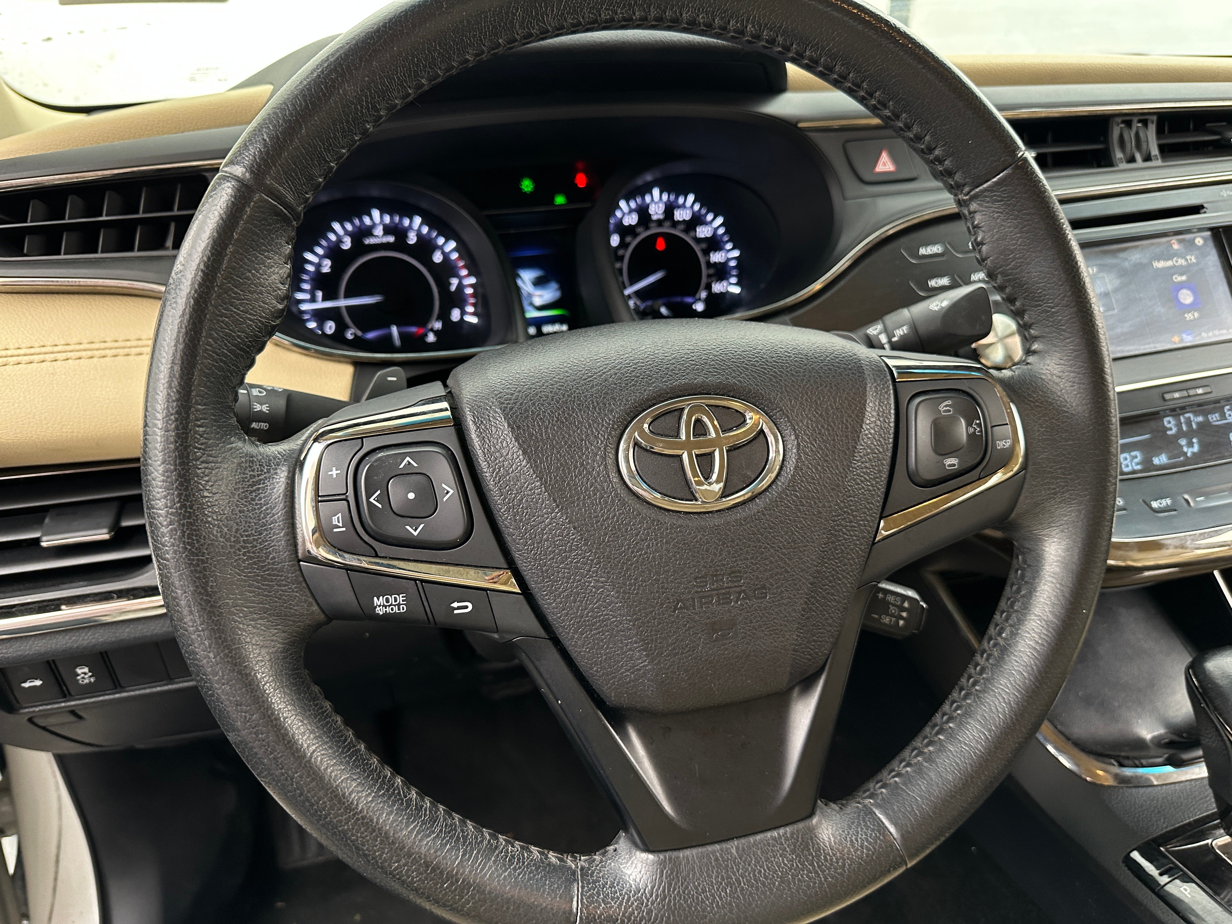 2015 Toyota Avalon XLE 4