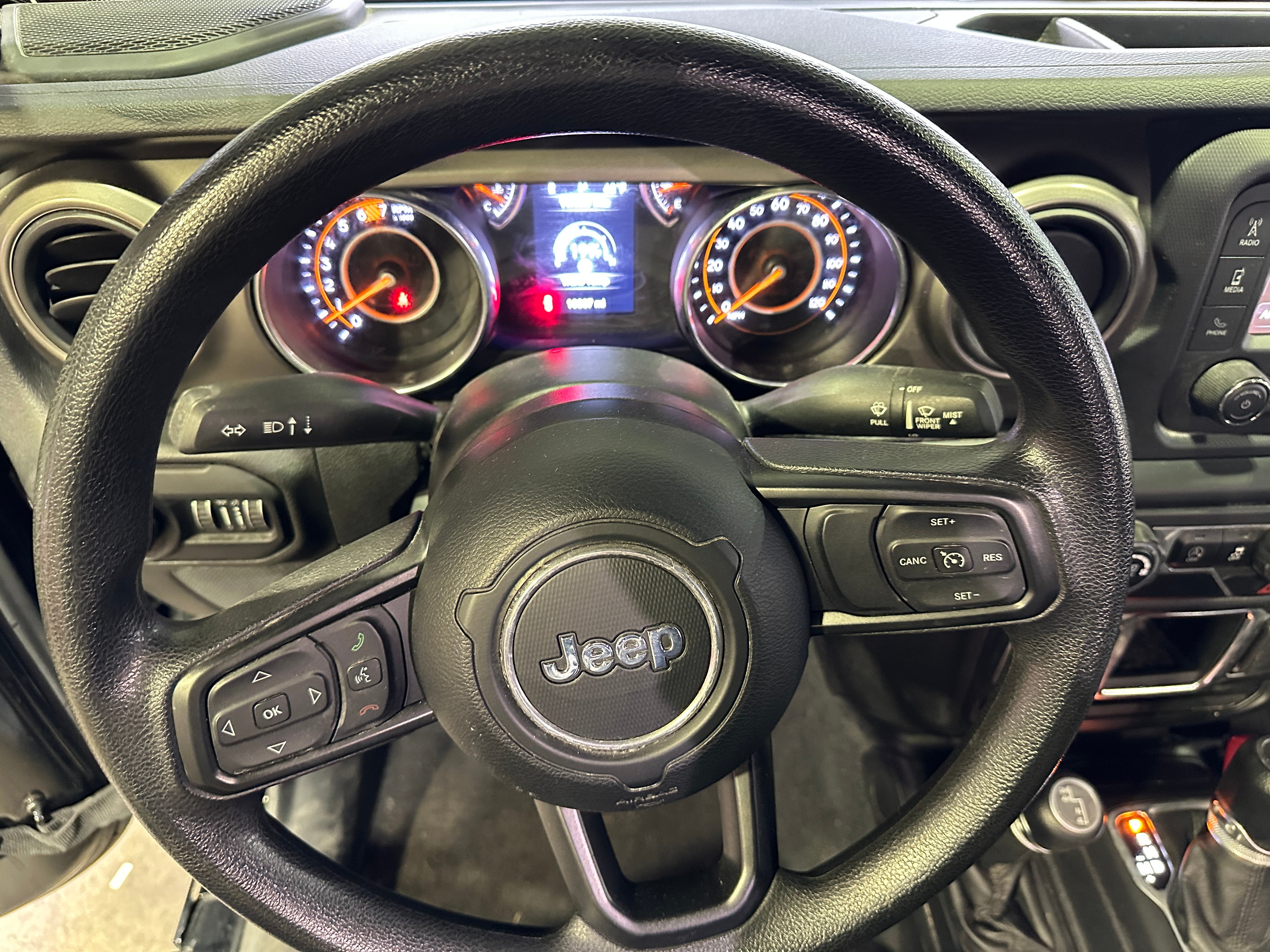 2021 Jeep Wrangler Sport 5