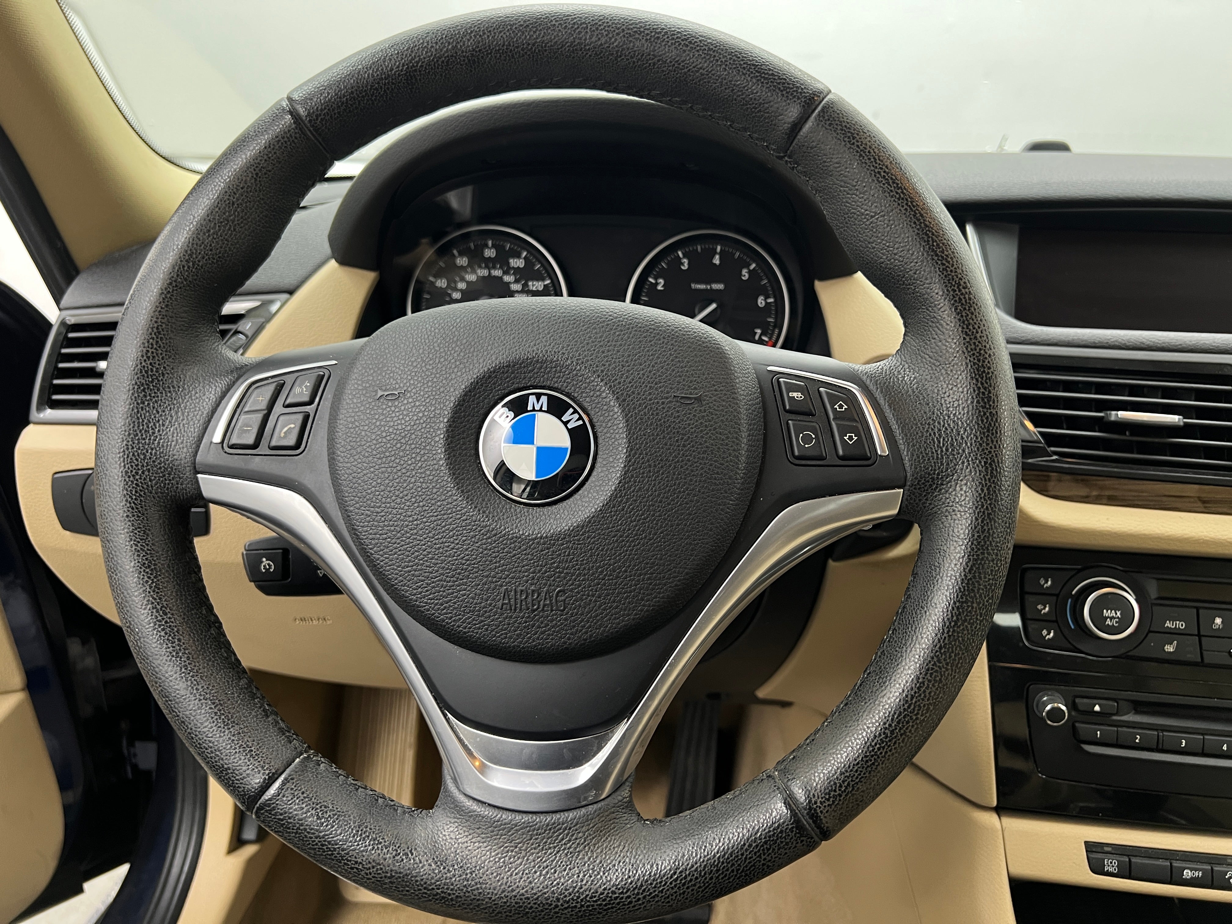 2013 BMW X1 xDrive28i 5