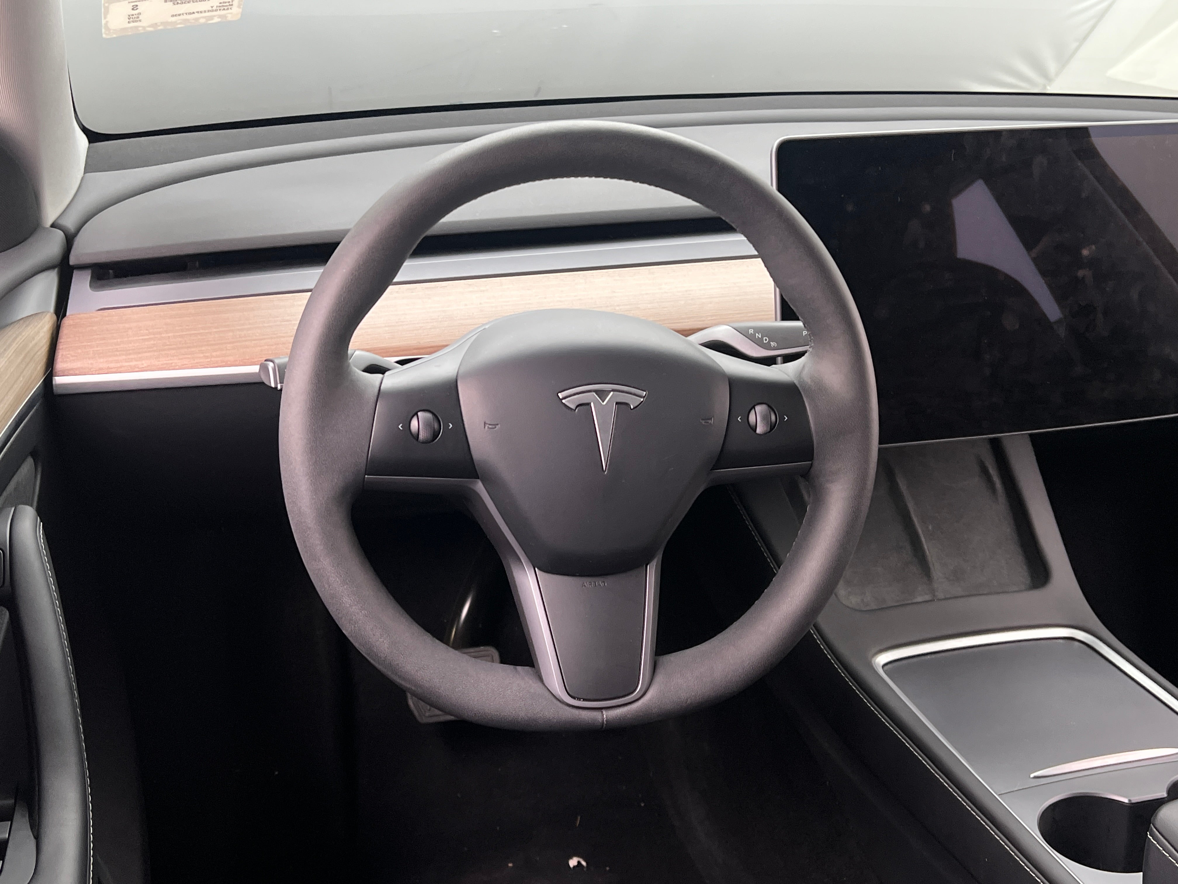 2023 Tesla Model Y Standard Range 4