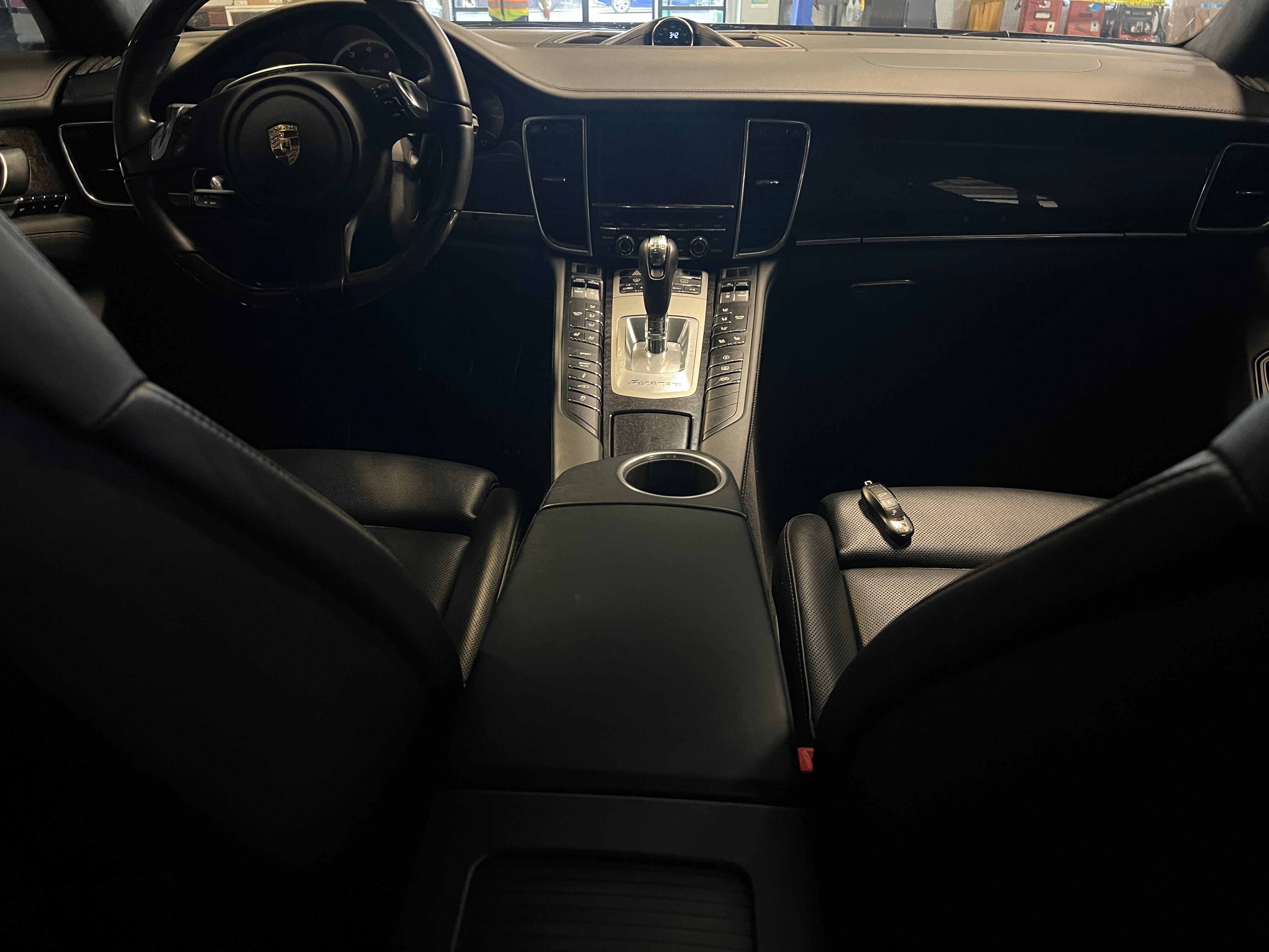 2014 Porsche Panamera Turbo 3