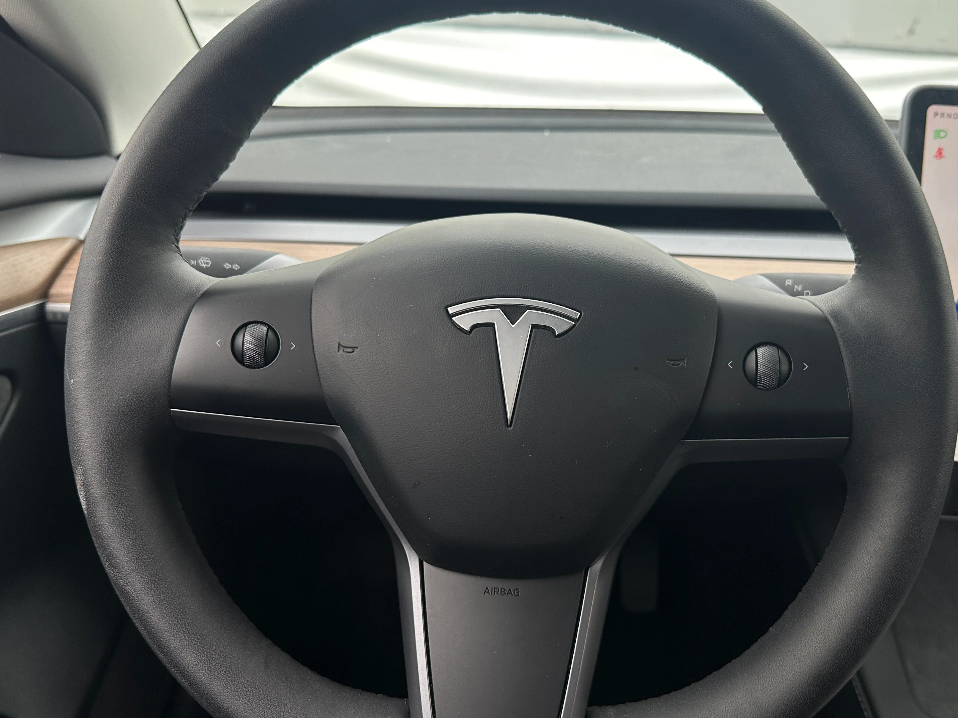 2023 Tesla Model 3 Standard Range 4