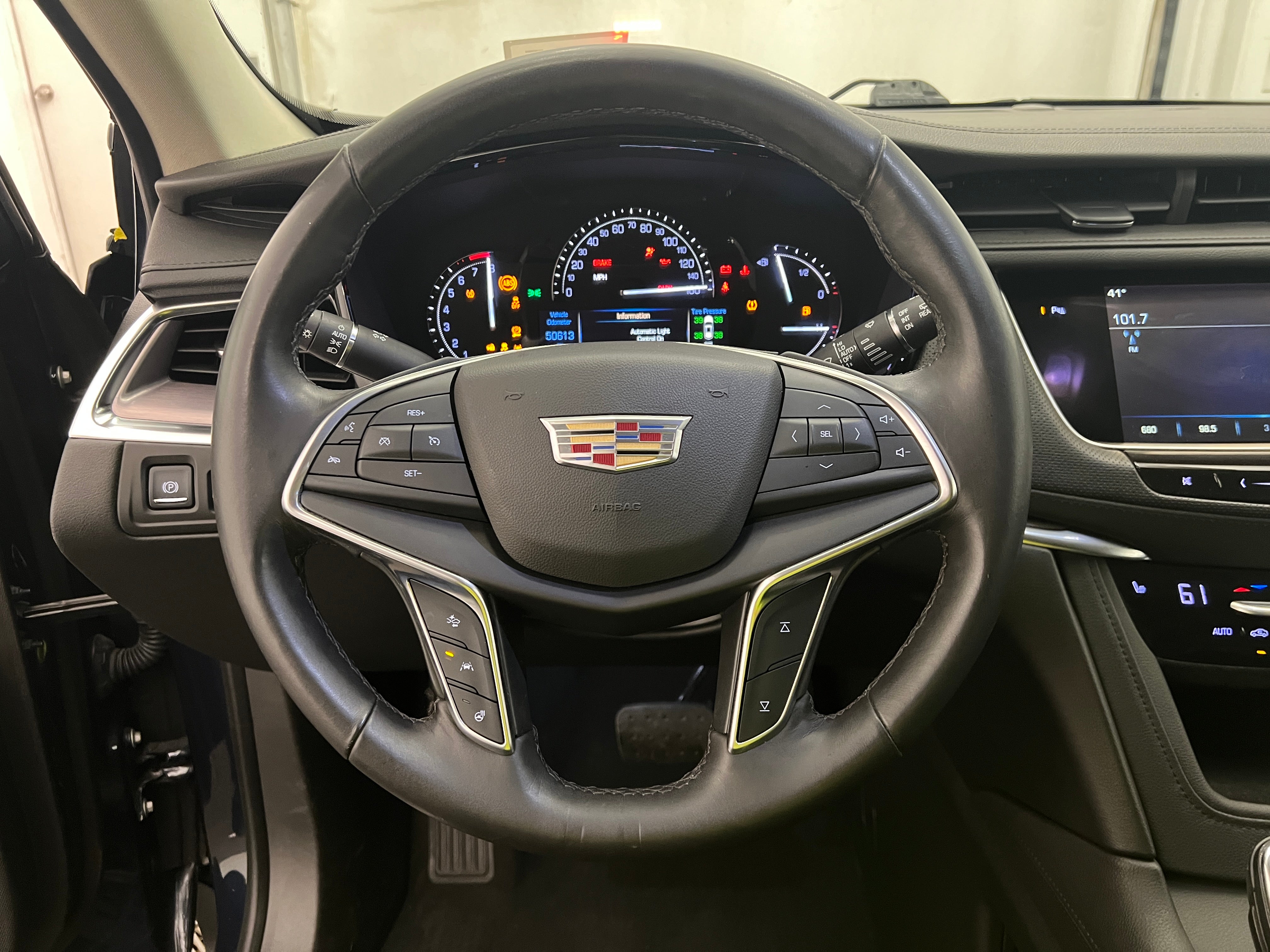 2017 Cadillac XT5 Luxury 4