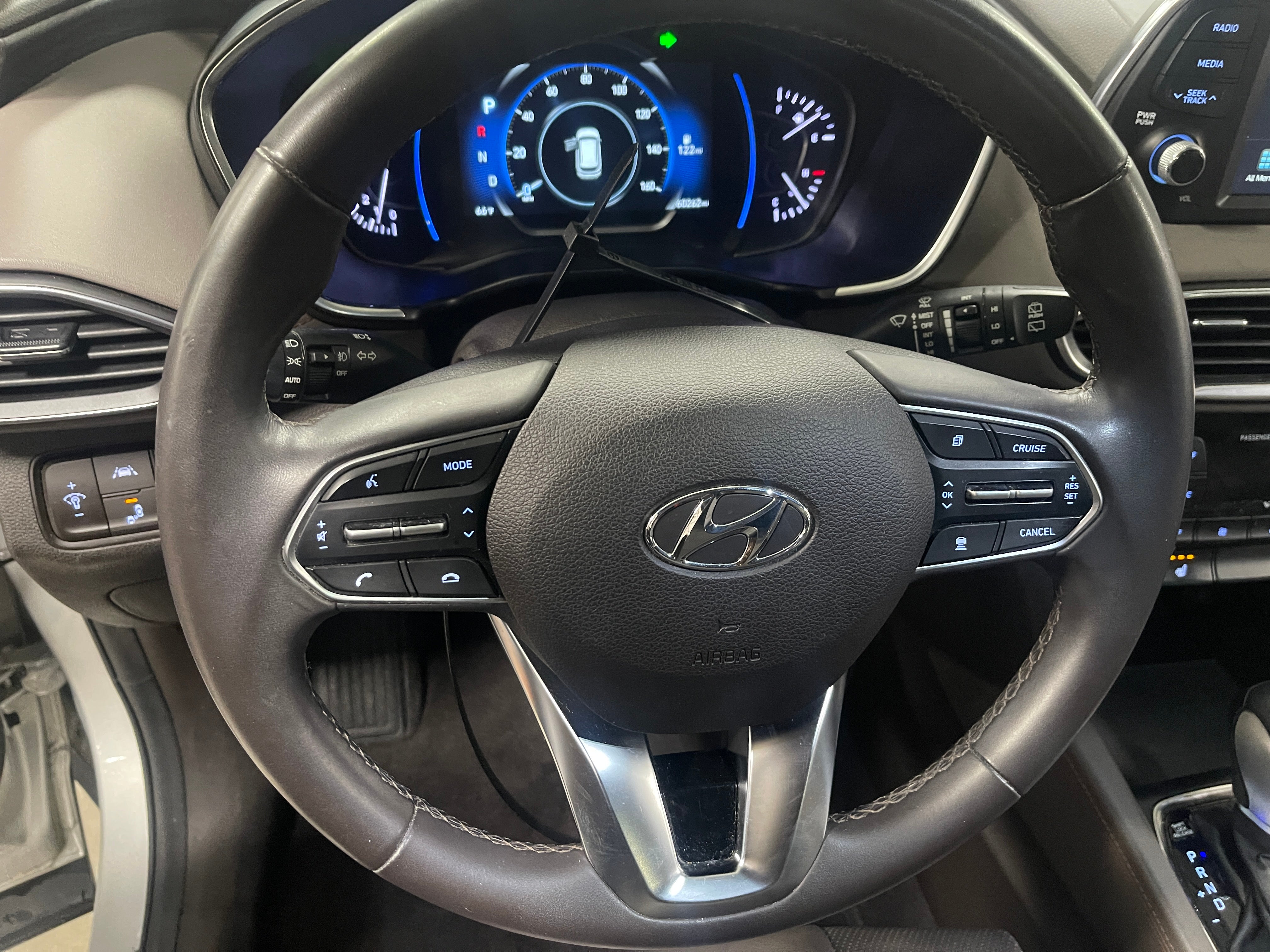 2019 Hyundai Santa Fe Limited 4