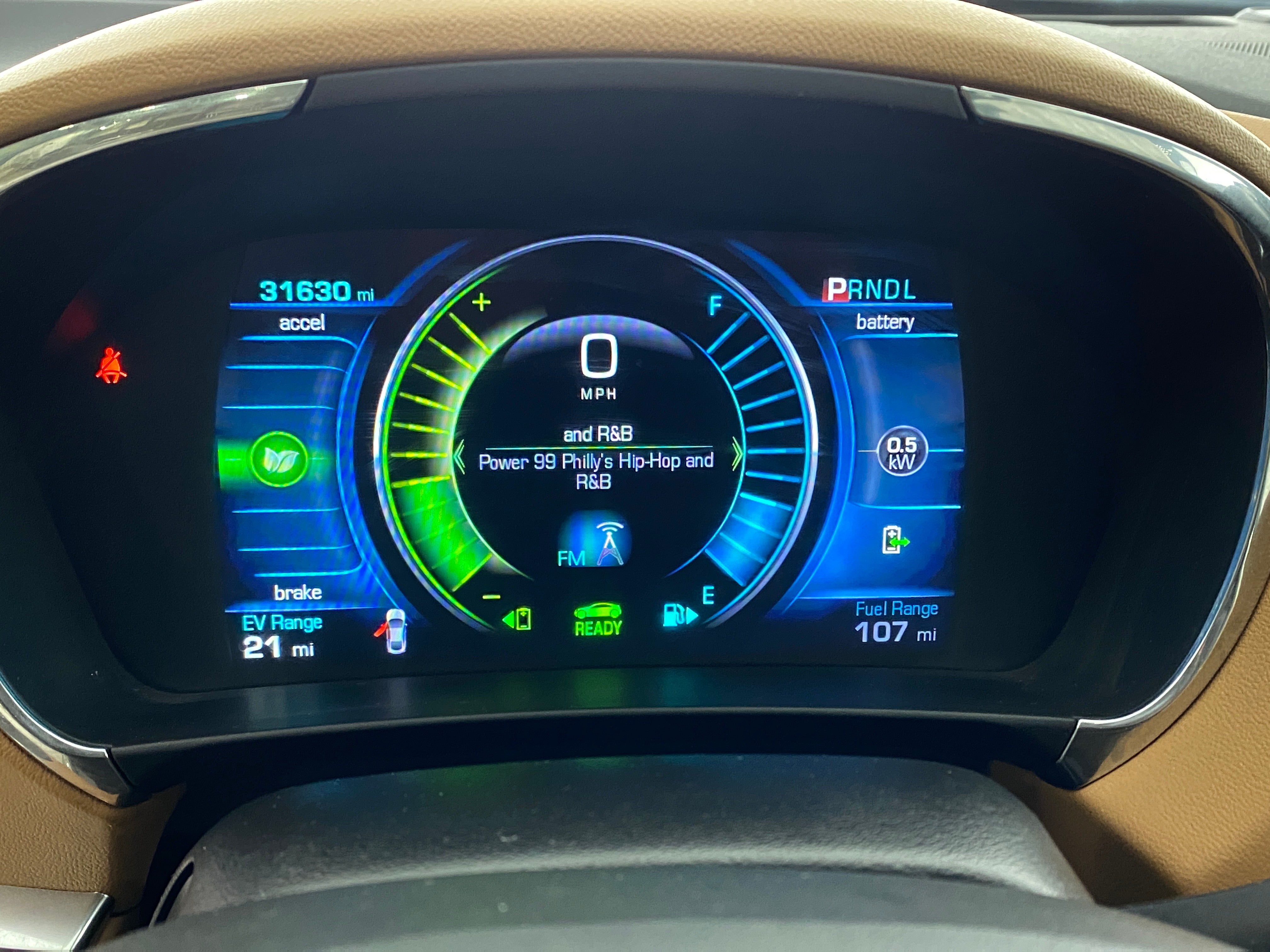 https://vexgateway.fastly.carvana.io/vex-369397/details/feature-5777997.jpg?v=1618584310.681
