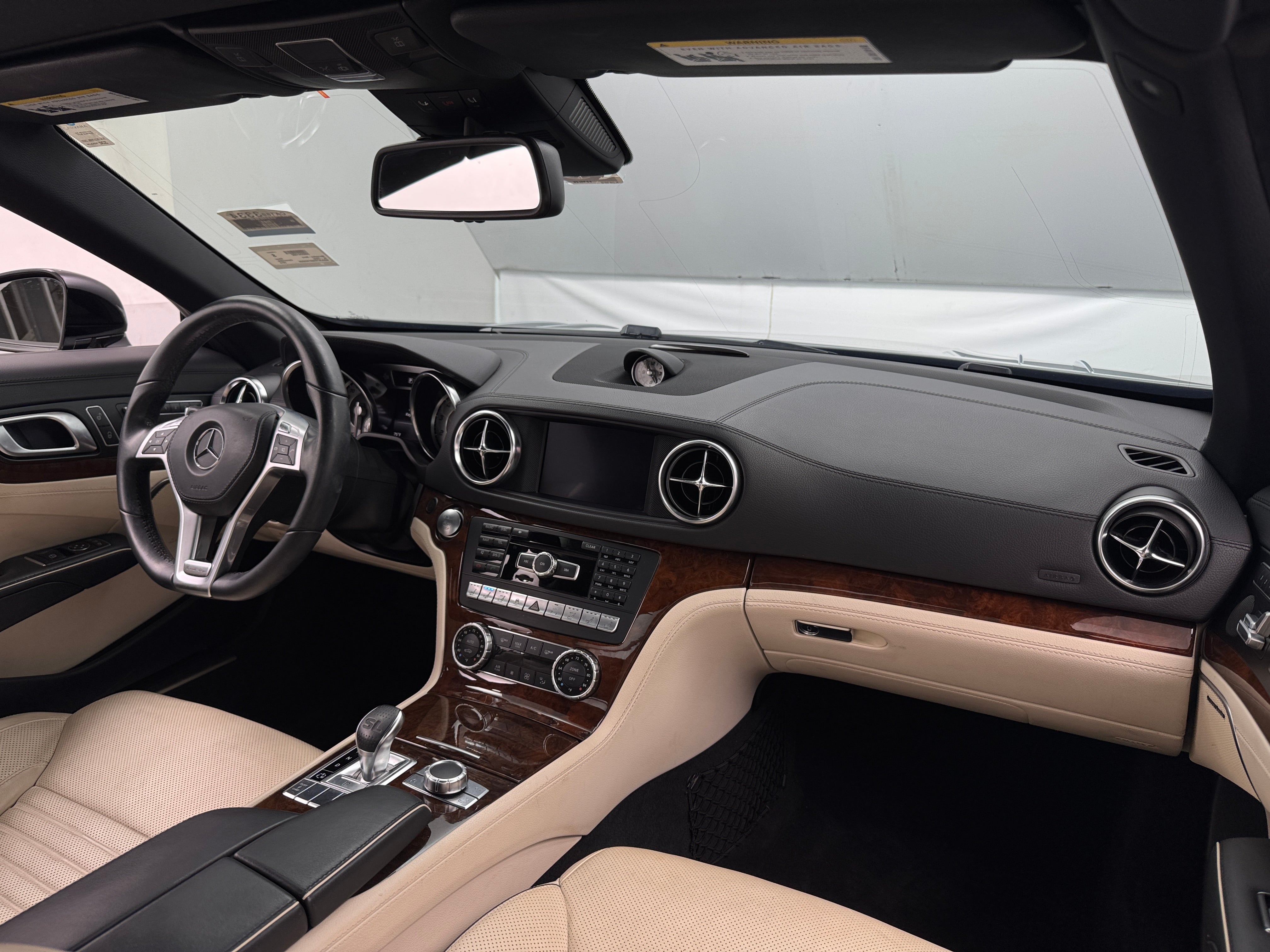 2014 Mercedes-Benz SL-Class SL 550 2