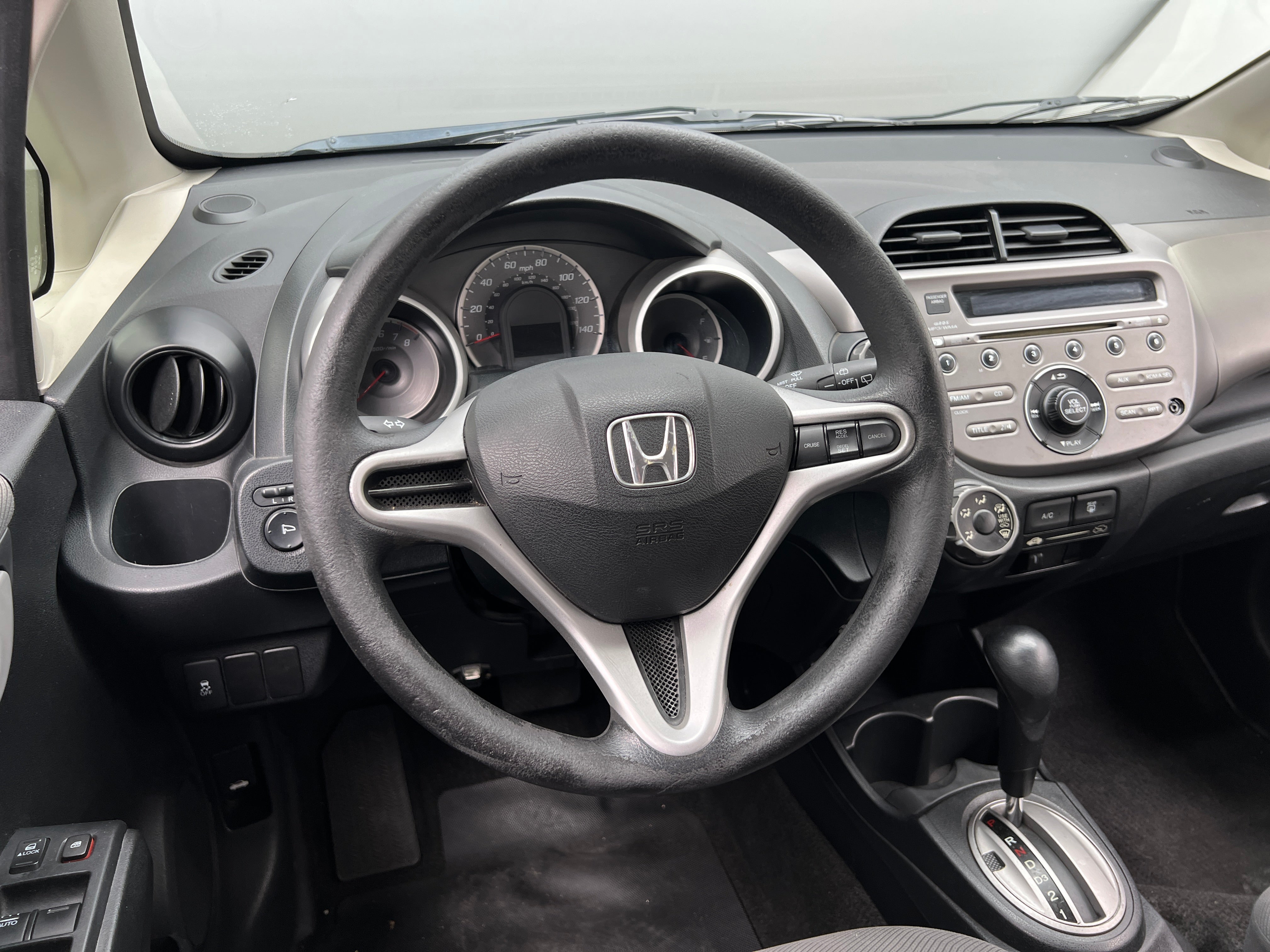 2013 Honda Fit Base 5