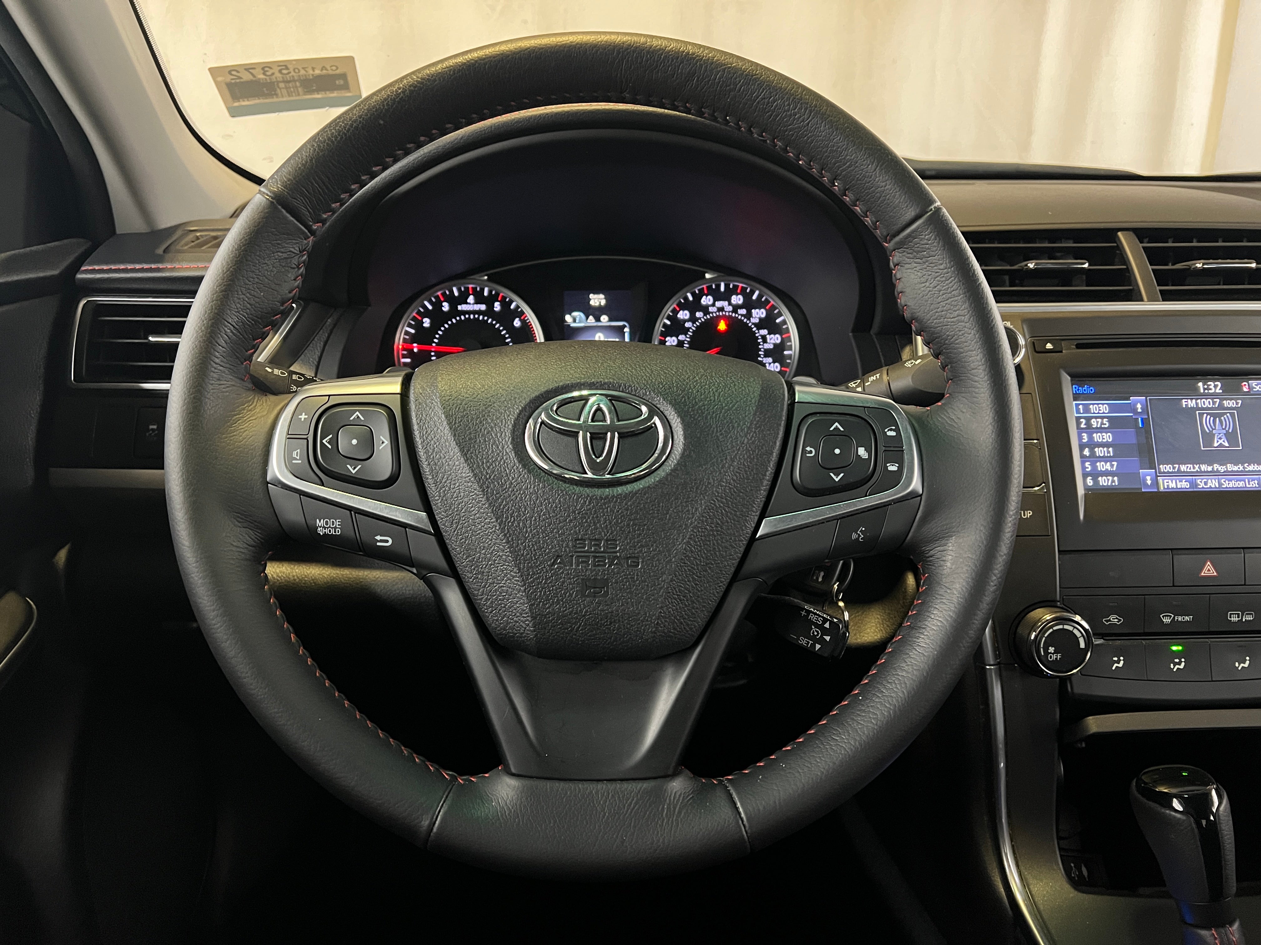 2015 Toyota Camry SE 5