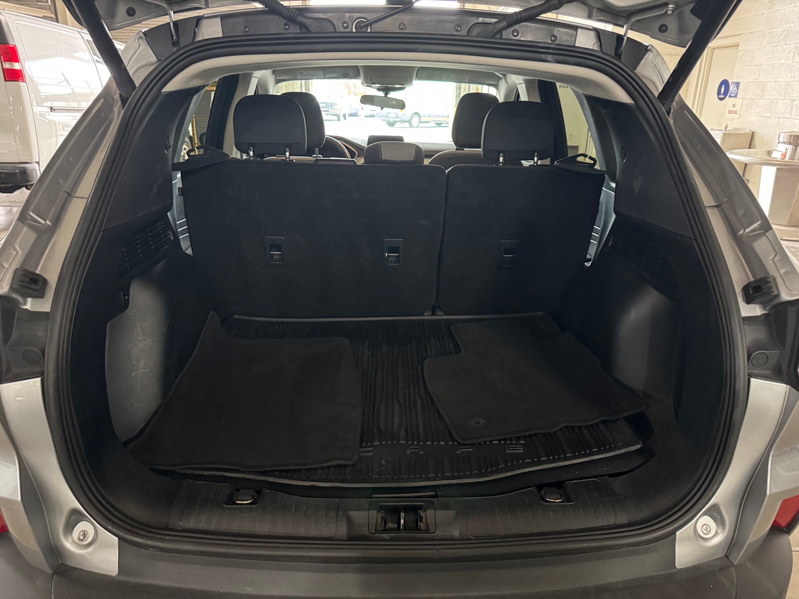 Thumbnail: 2022 Ford Escape - 7