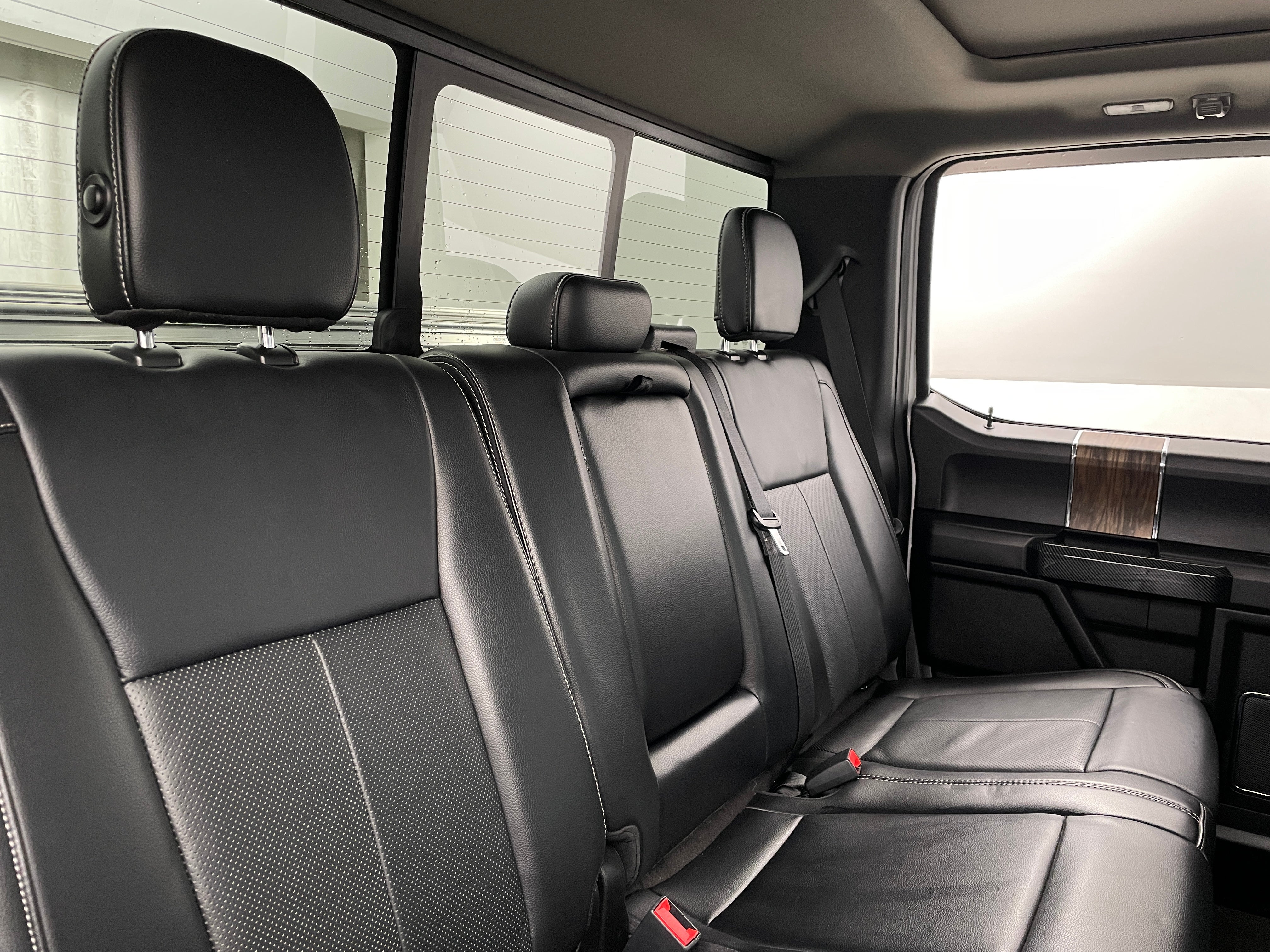 2019 Ford Econoline E-150 5