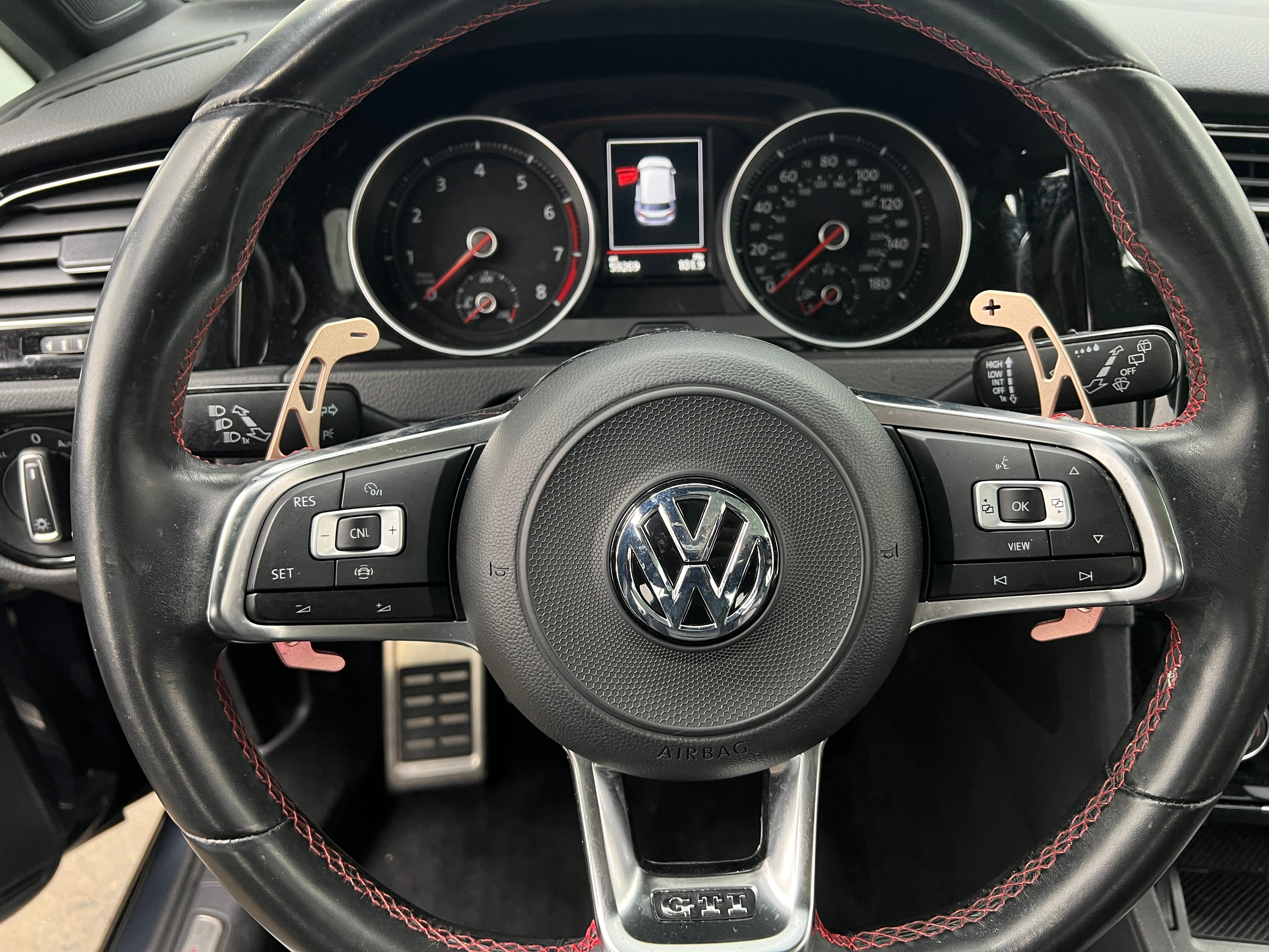 2019 Volkswagen Golf GTI SE 4