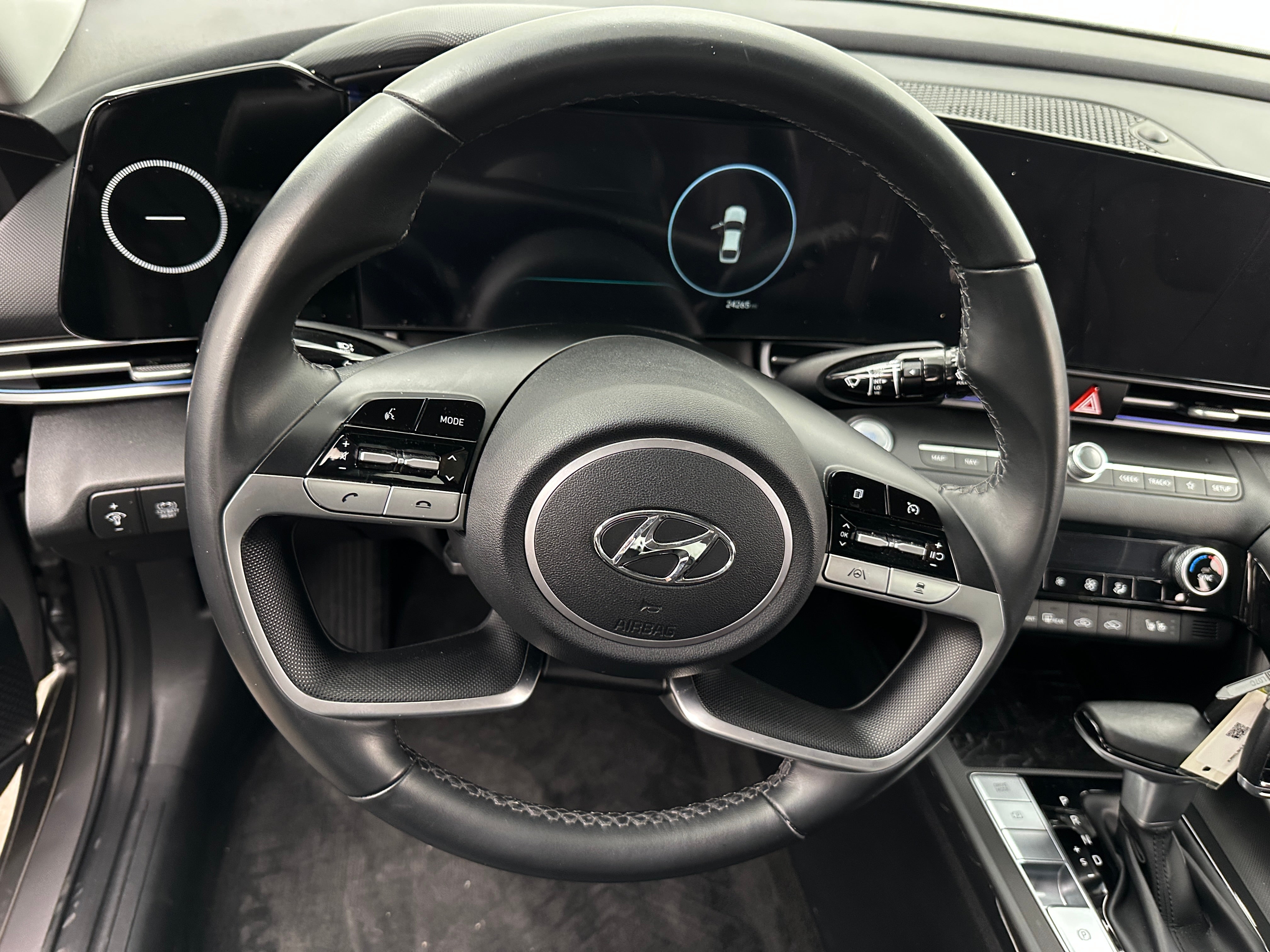 2021 Hyundai Elantra Limited Edition 4