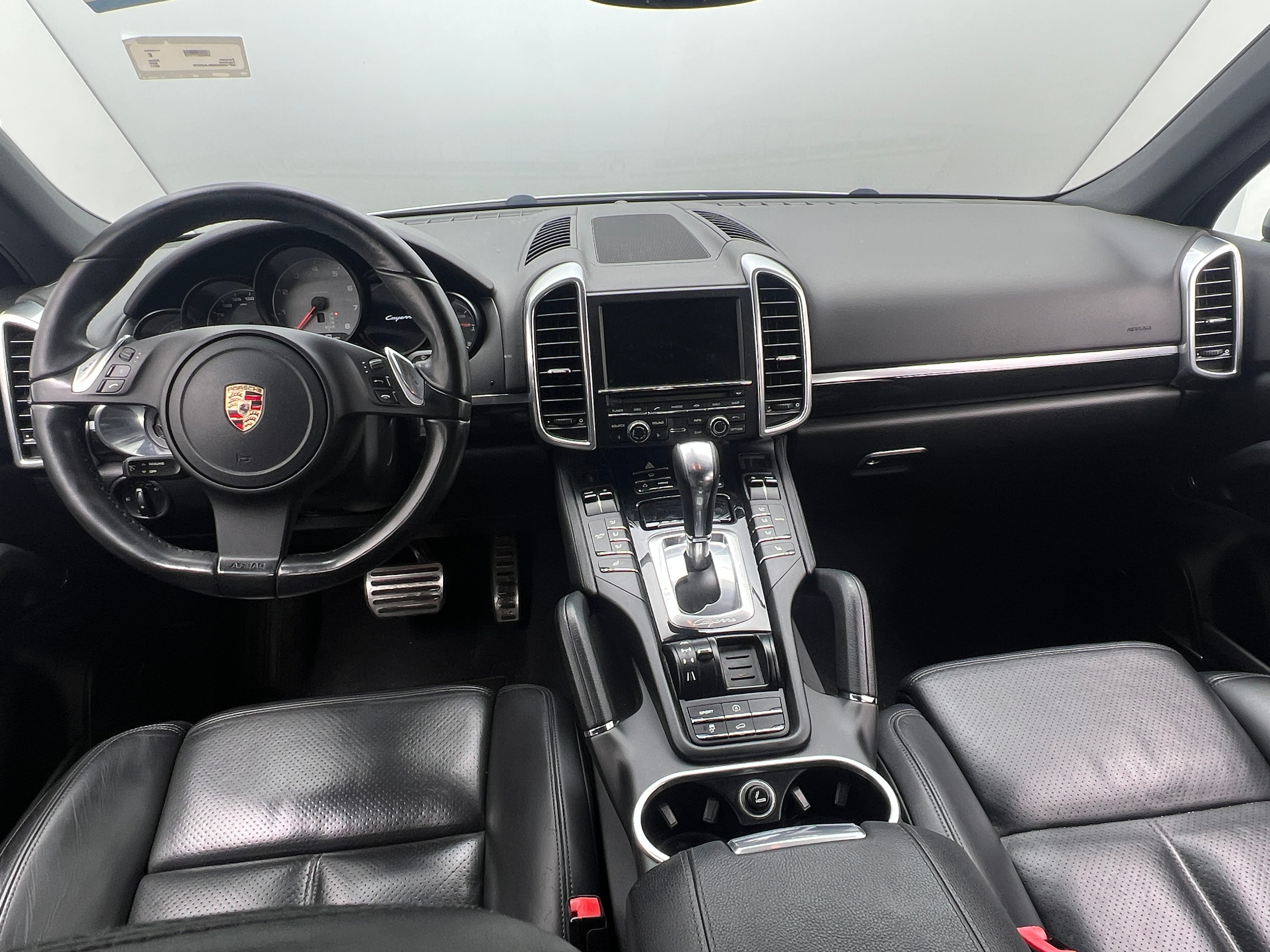 2011 Porsche Cayenne S 2