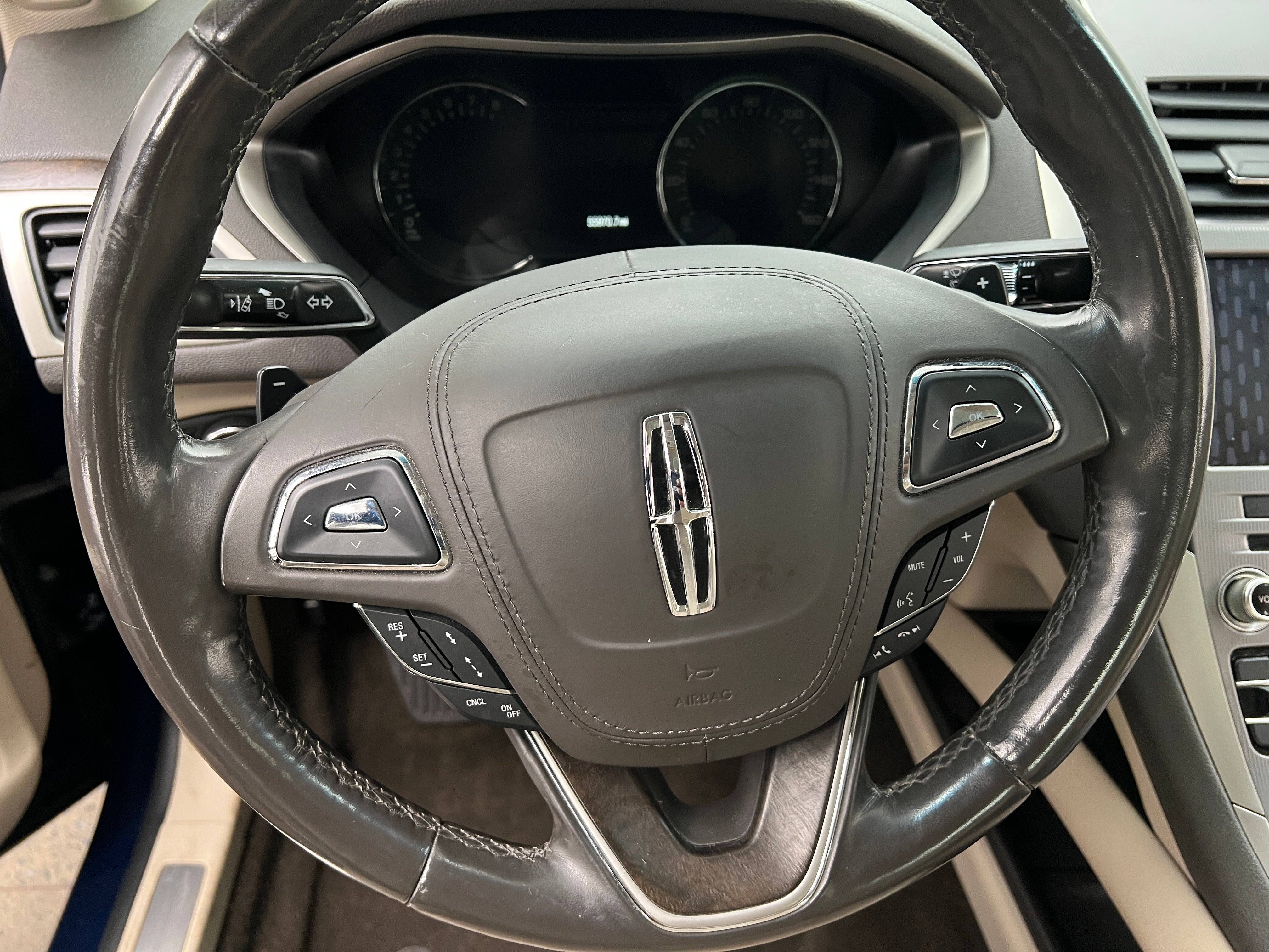 2020 Lincoln MKZ Reserve 5