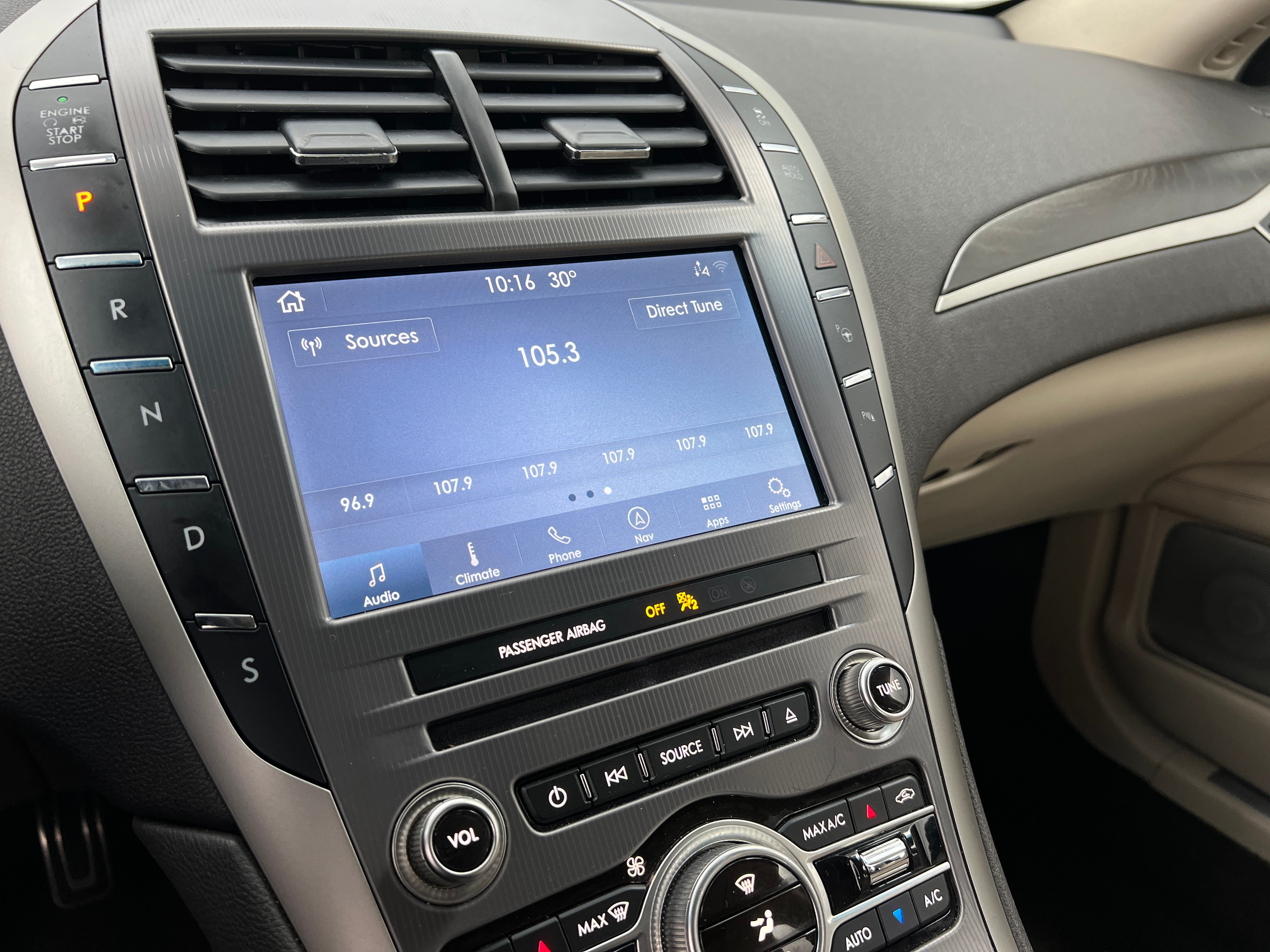 2020 Lincoln MKZ Reserve 4