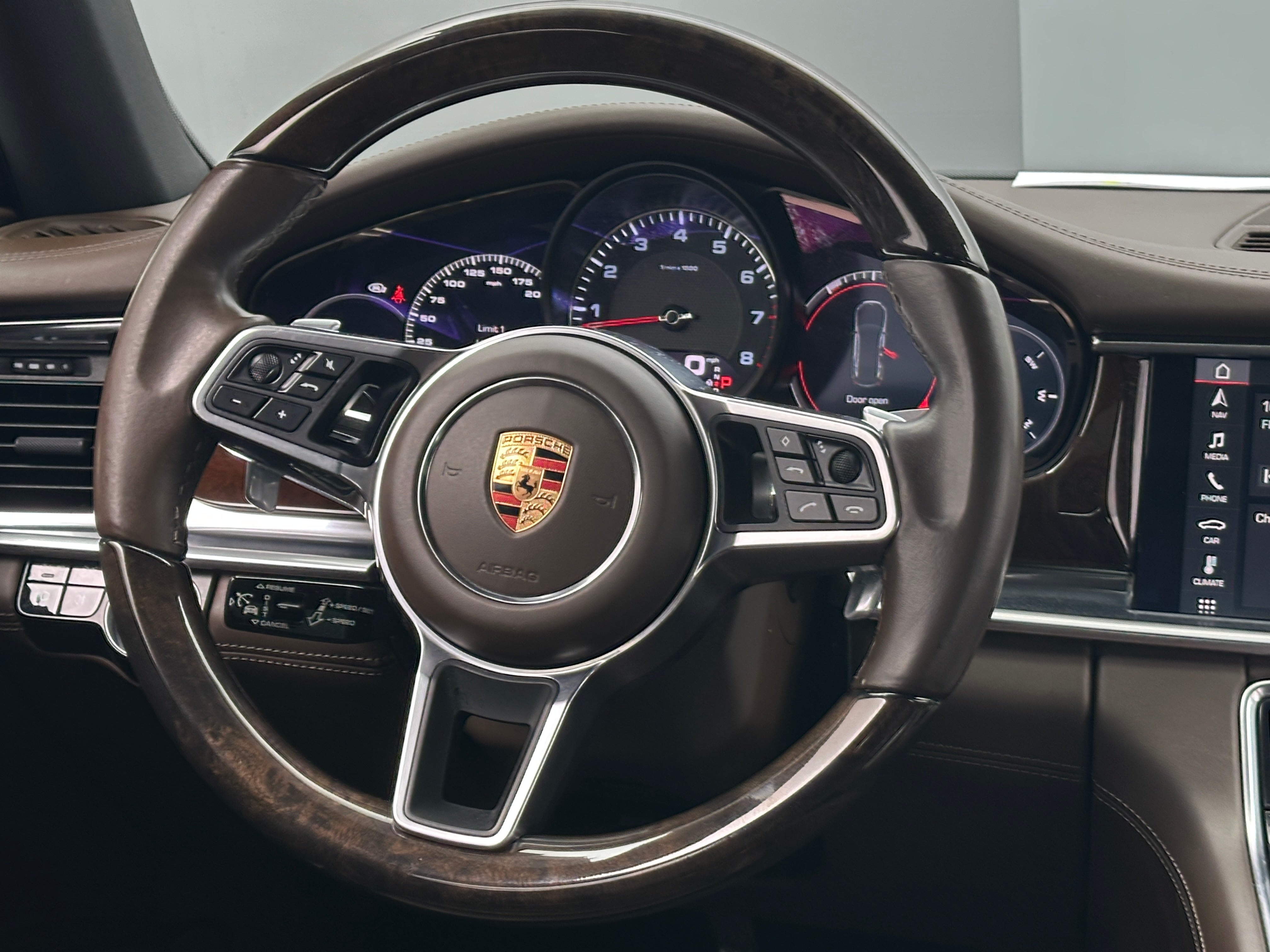 2018 Porsche Panamera 4S 5