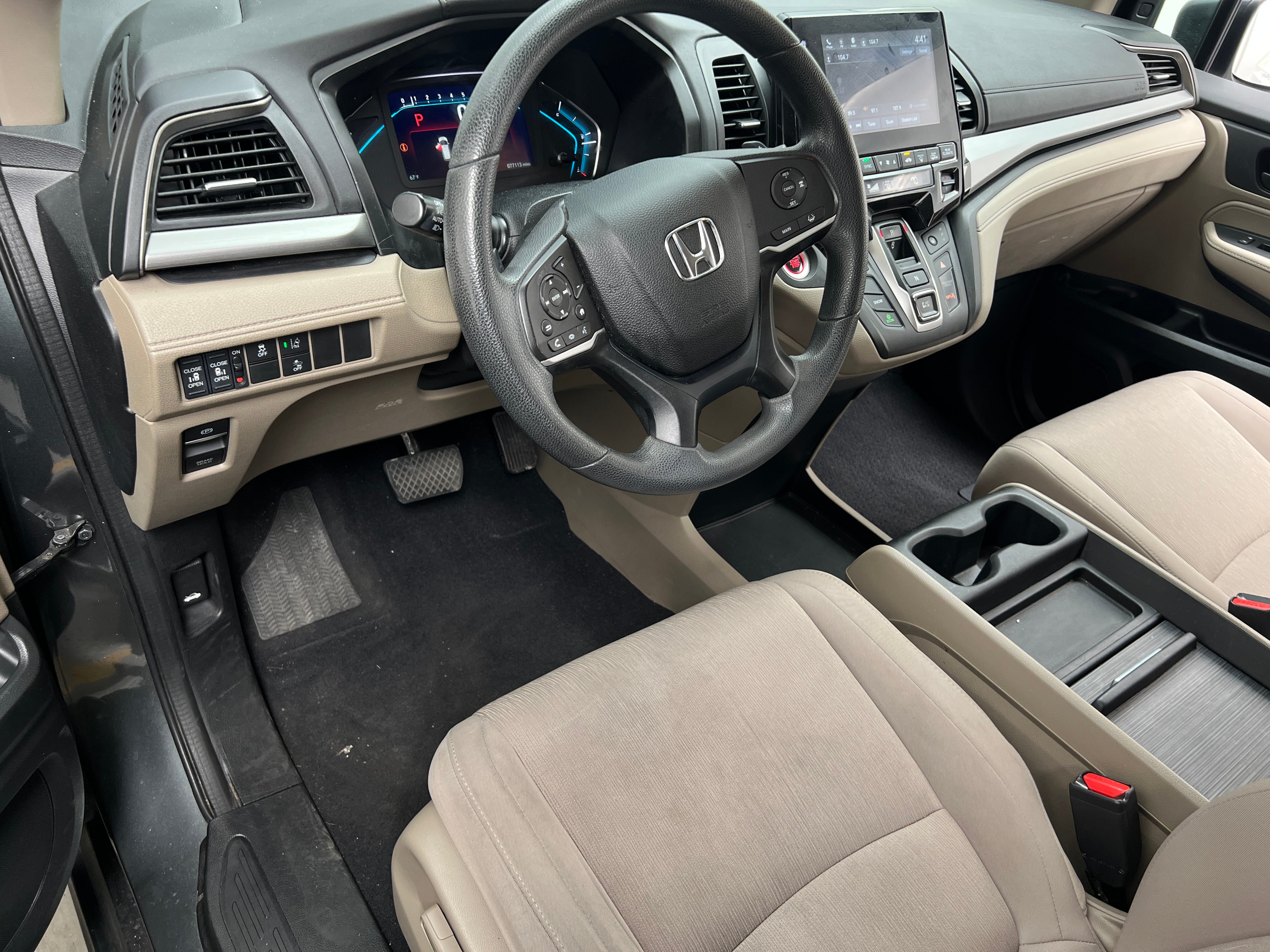 2018 Honda Odyssey EX 3