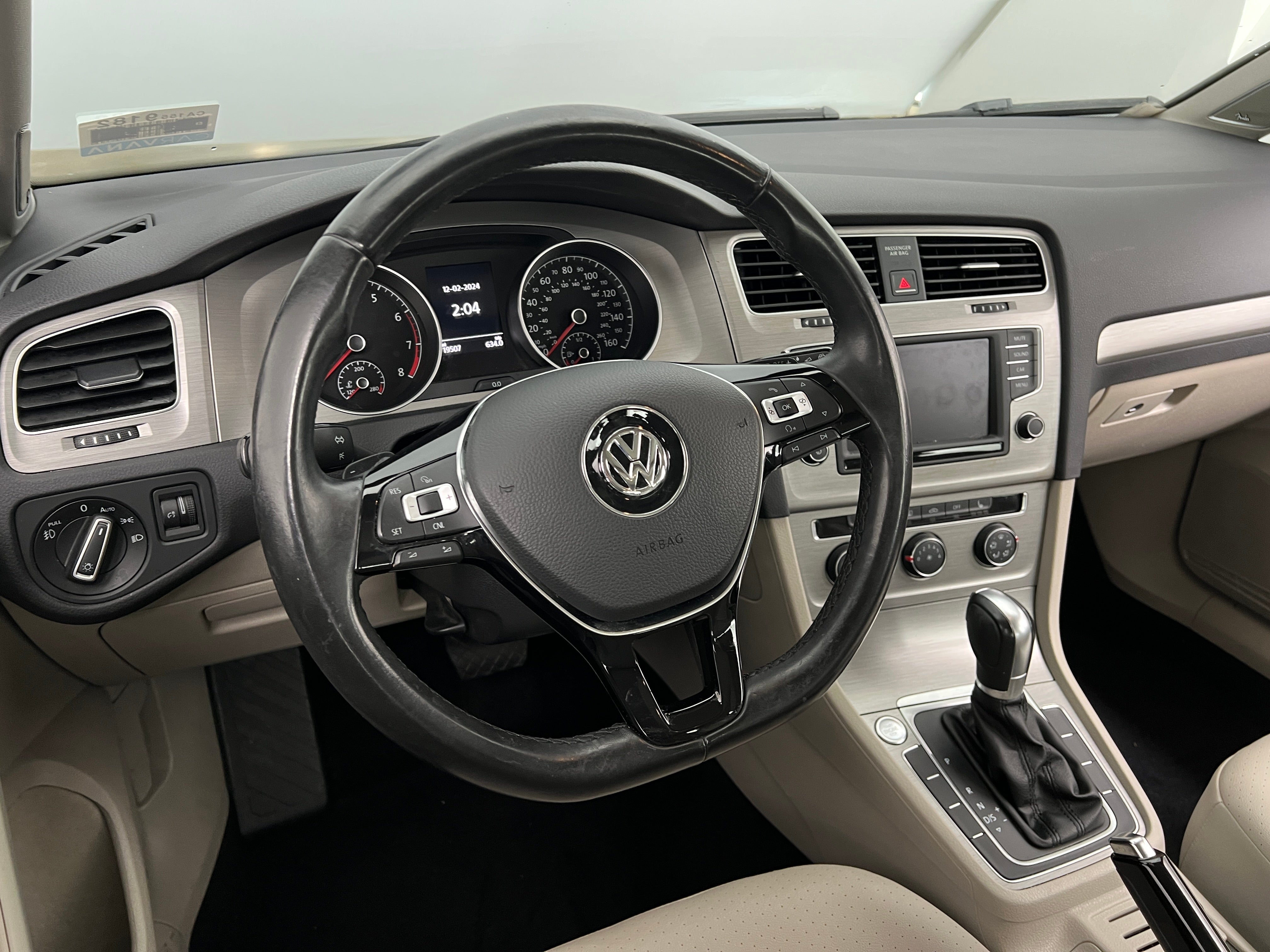 2016 Volkswagen Golf SE 5