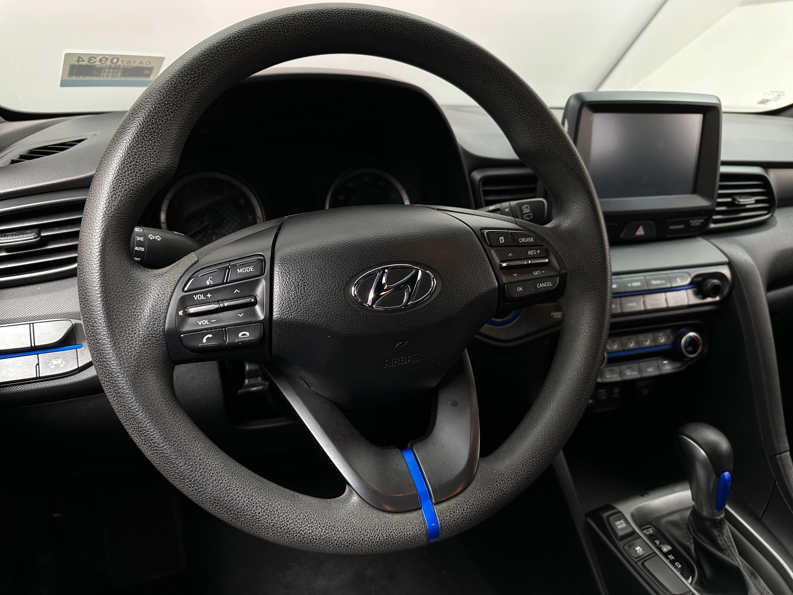 Thumbnail: 2019 Hyundai Veloster - 4