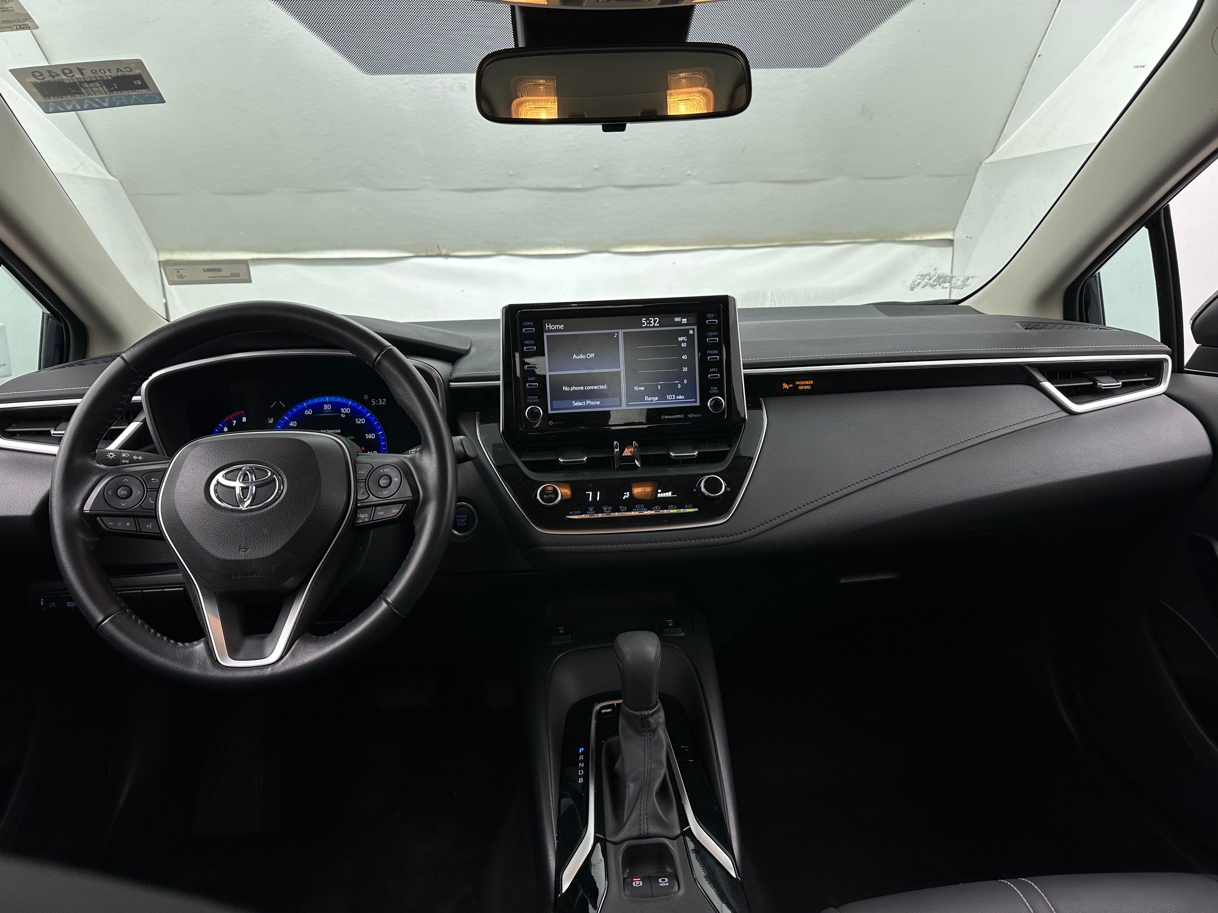 2021 Toyota Corolla XLE 3