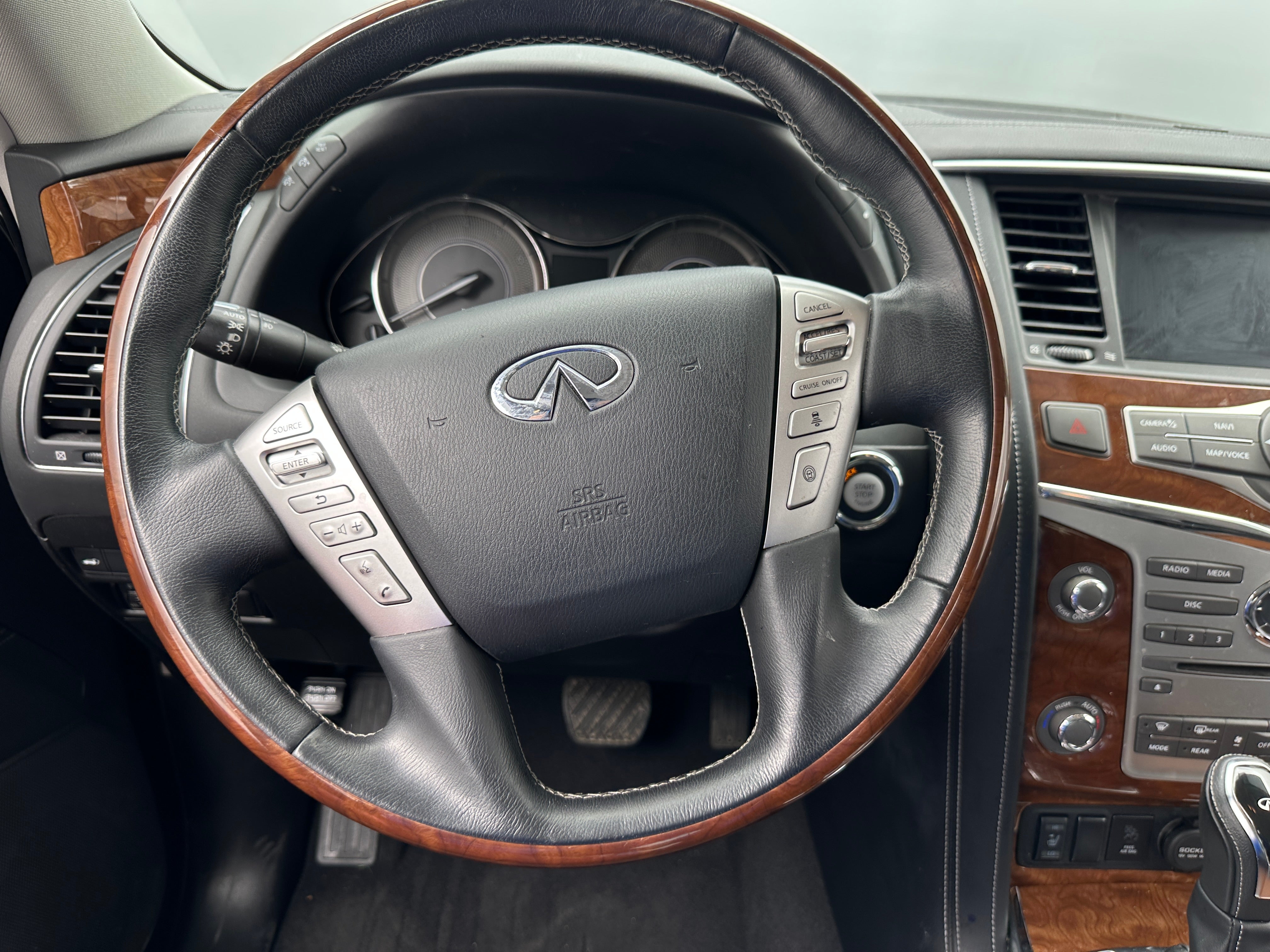 2018 INFINITI QX80 Base 4