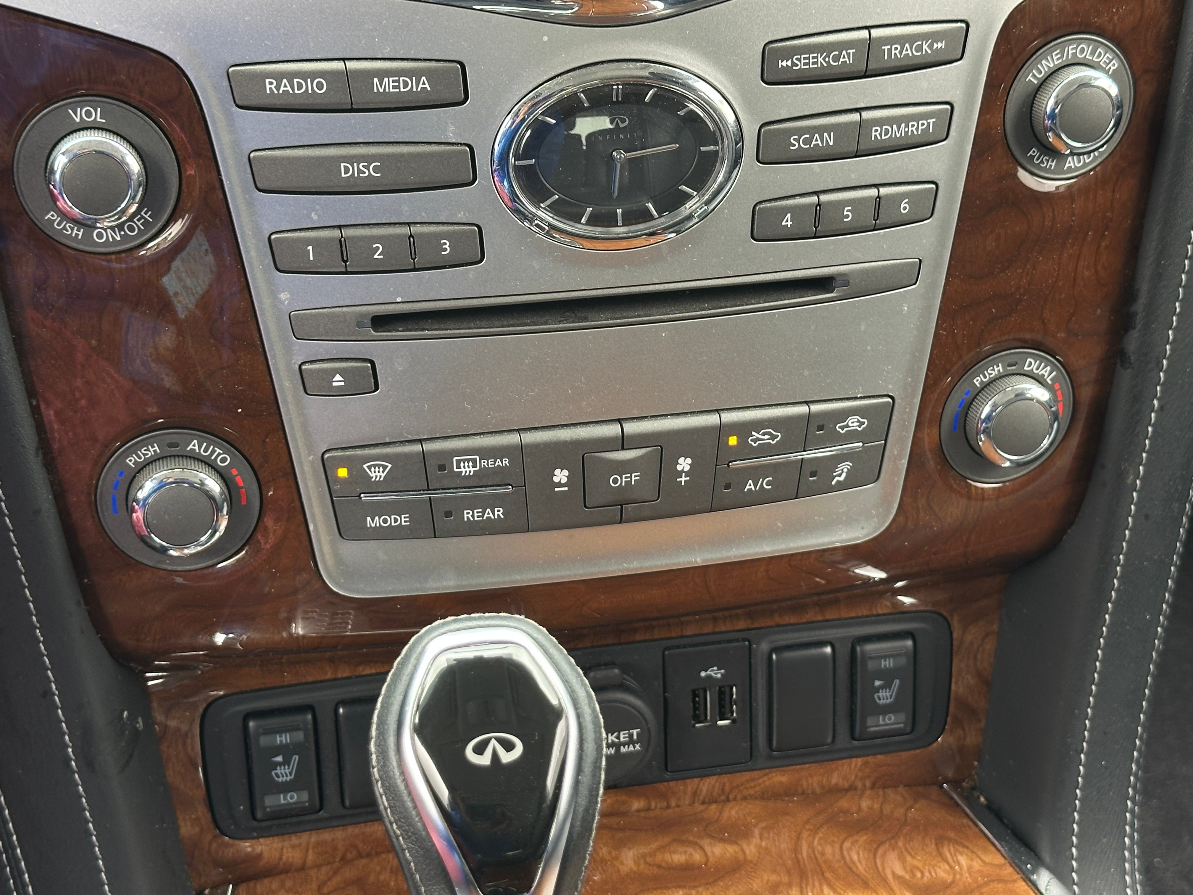 2018 INFINITI QX80 Base 3