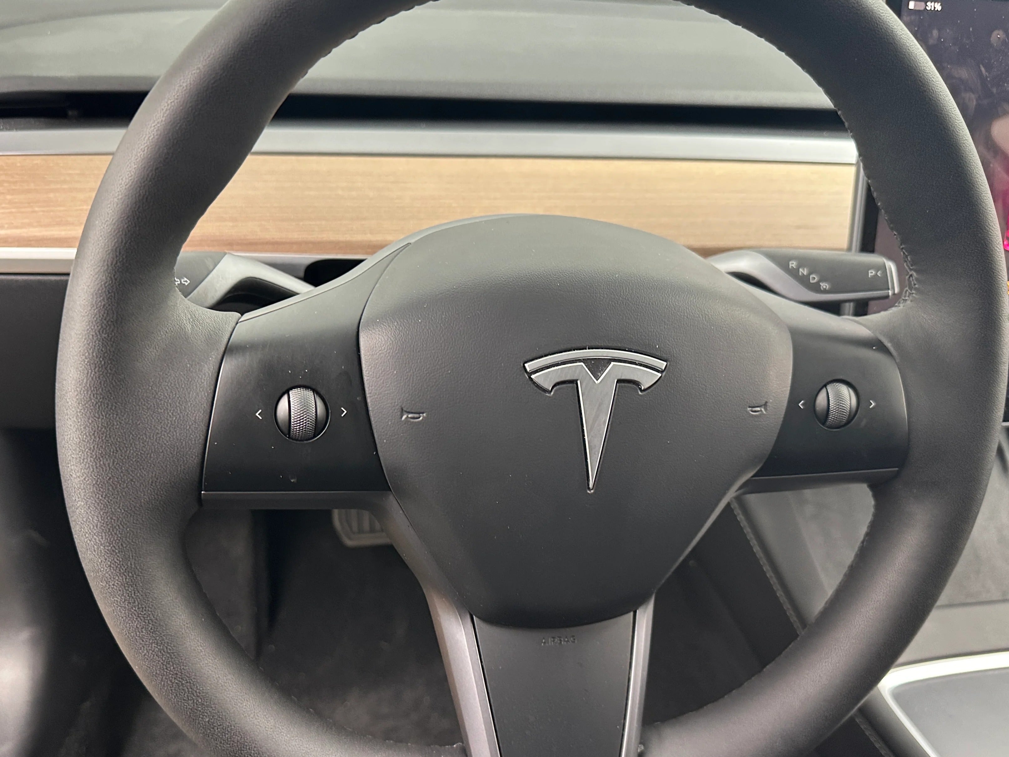 2023 Tesla Model 3 Standard Range 4