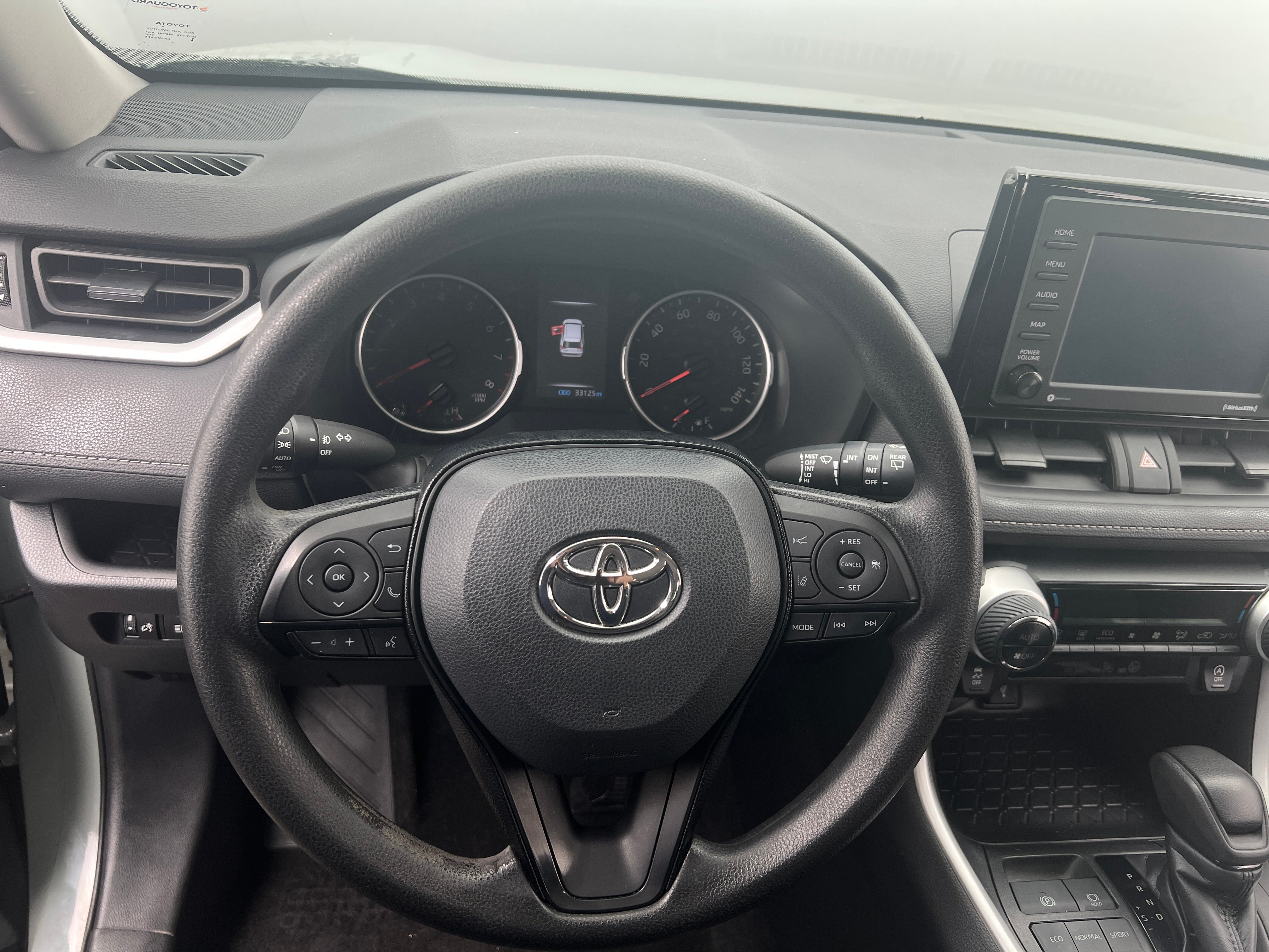 2021 Toyota RAV4 XLE 5