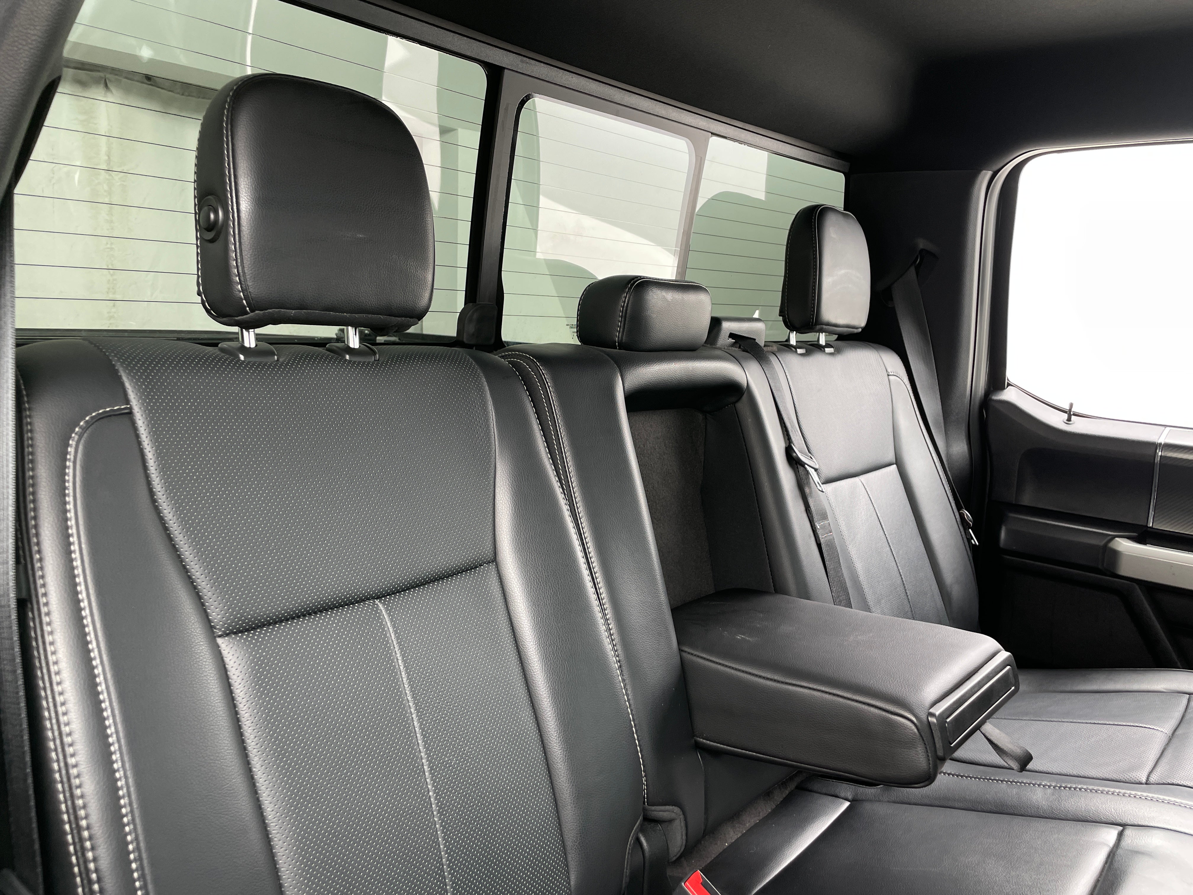 2018 Ford Econoline E-150 5