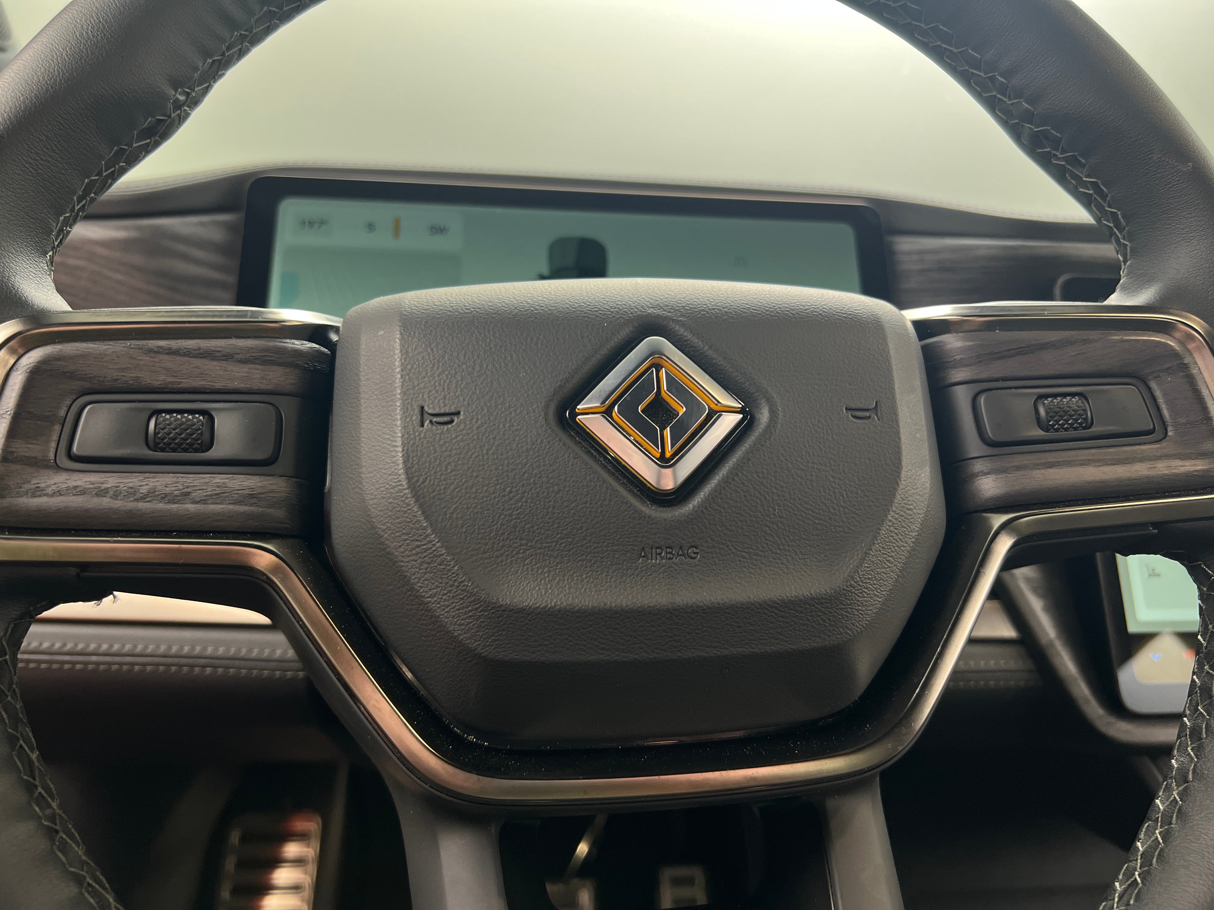 2023 Rivian R1T Adventure 5