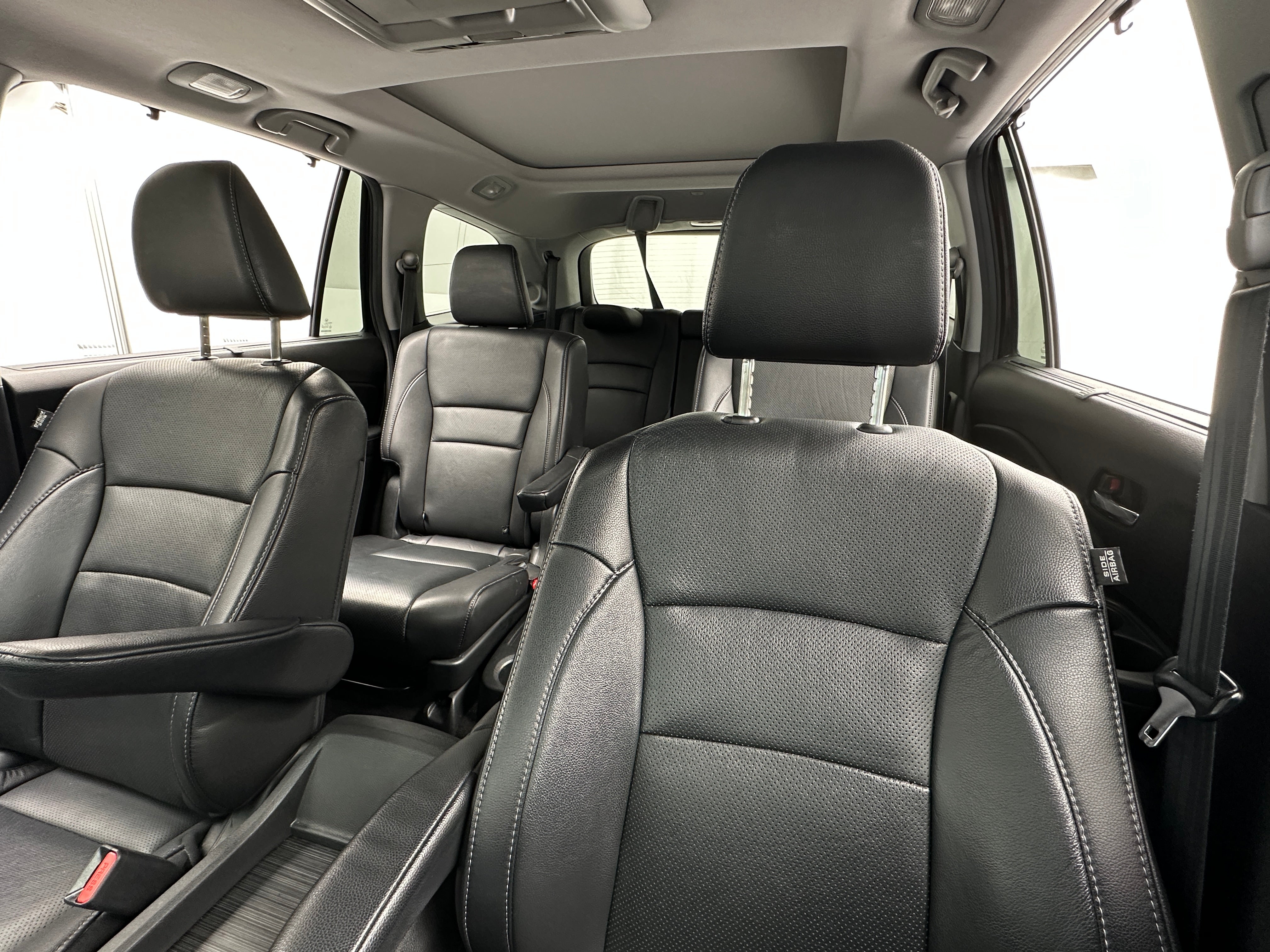 2018 Honda Pilot Elite 2