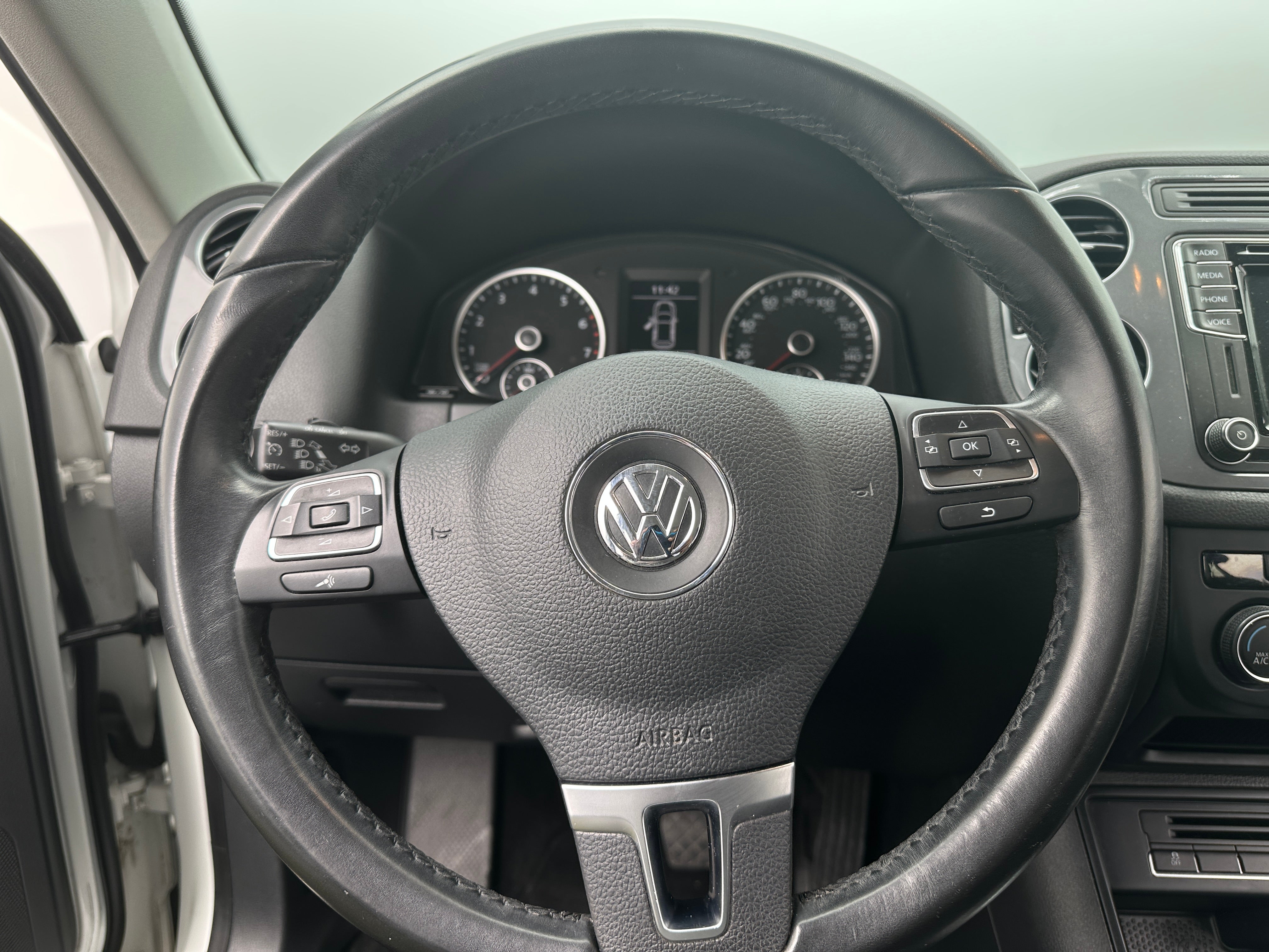 2017 Volkswagen Tiguan Limited 5